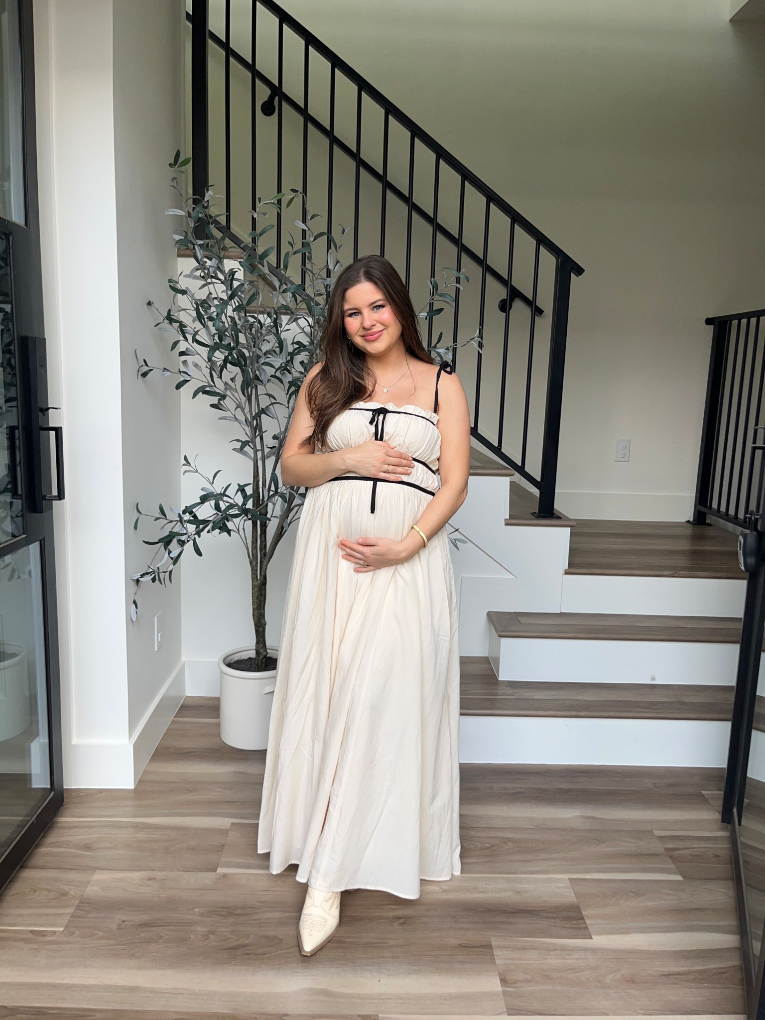 Pink blush maternity for the win with this dress 🫶🏼 wearing a size small. It also comes in this beautiful salmon color. Under $60 with the code FRESHFAVS

Ribbon dress, maxi dress, maternity, pregnancy outfit, postpartum dress, pregnancy style 

#LTKFindsUnder100 #LTKBaby #LTKBump