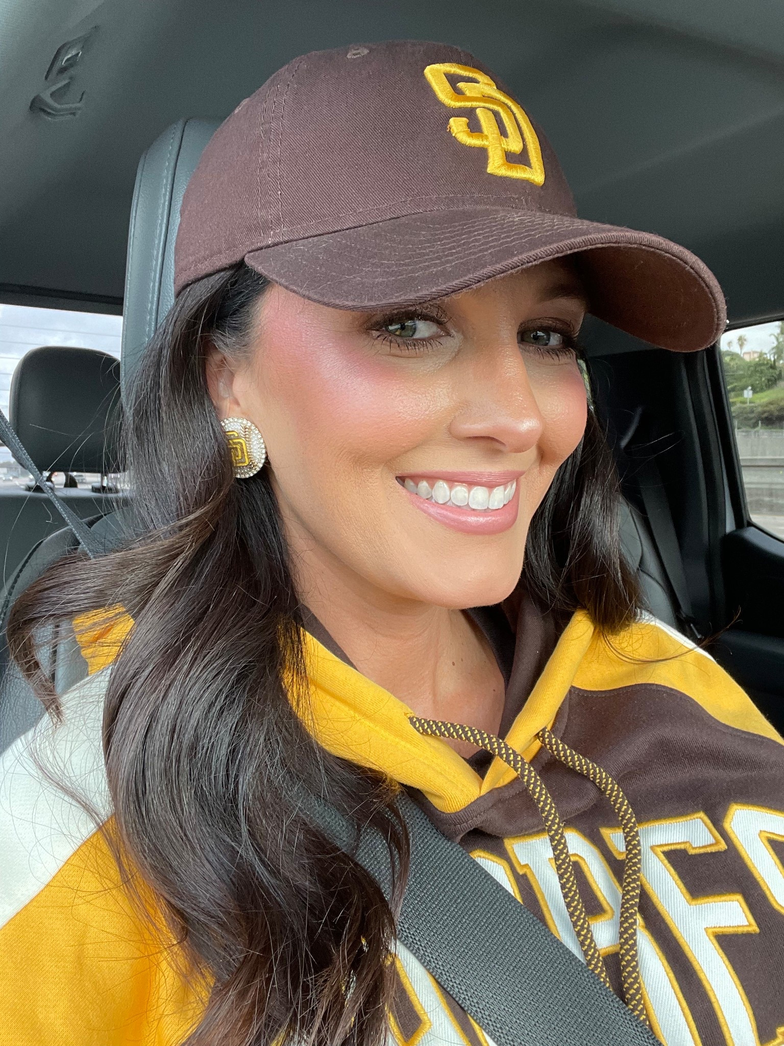 Padres Opening Series 🤎⚾️💛

#baseball #padres #sandiego #sandiegopadres #baseballmom

#LTKFindsUnder100 #LTKSeasonal #LTKActive