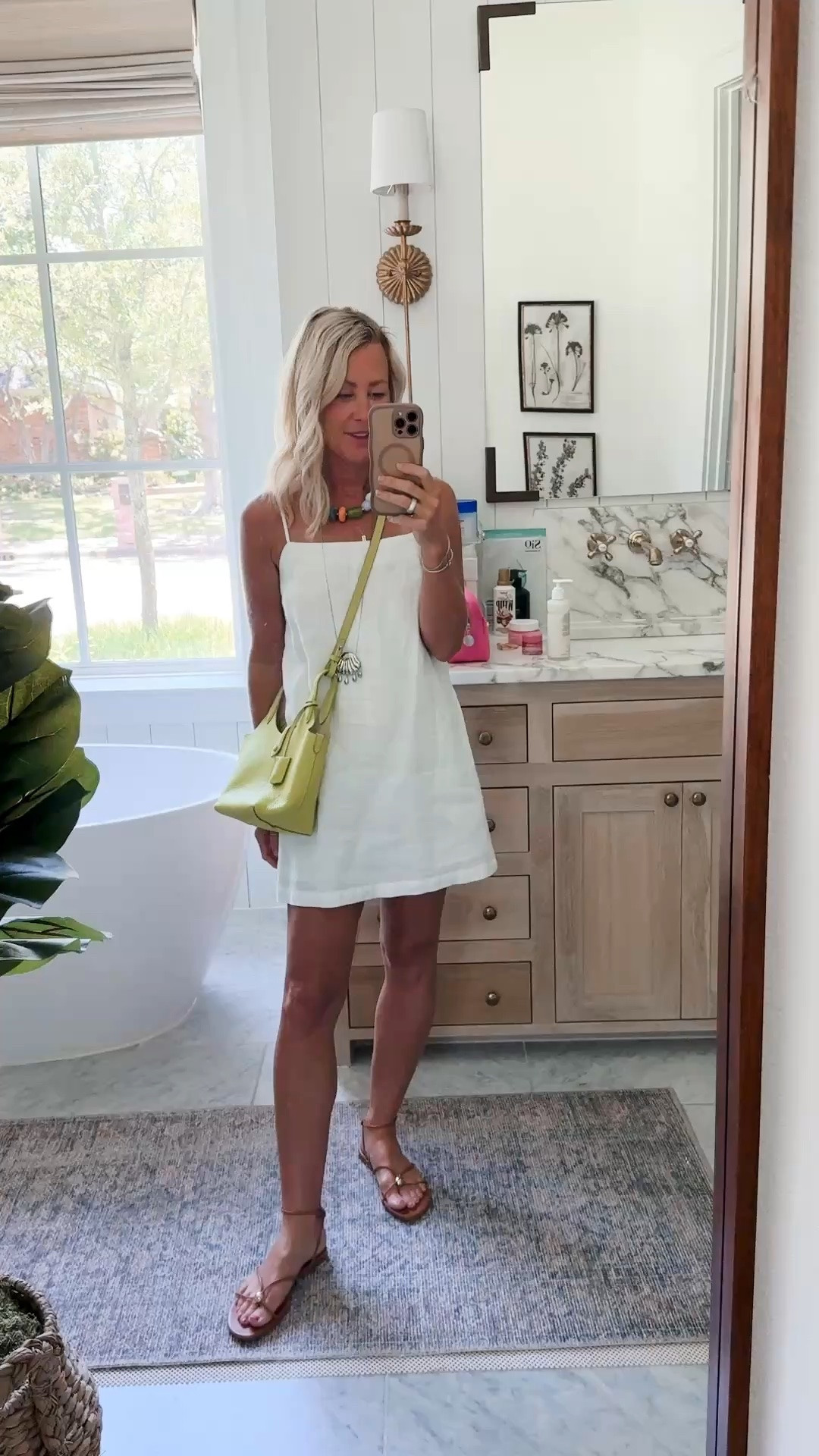 Sunday OOTD // dress has built-in shorts!

Wearing small

#LTKOver40 #LTKgrwm #LTKootd