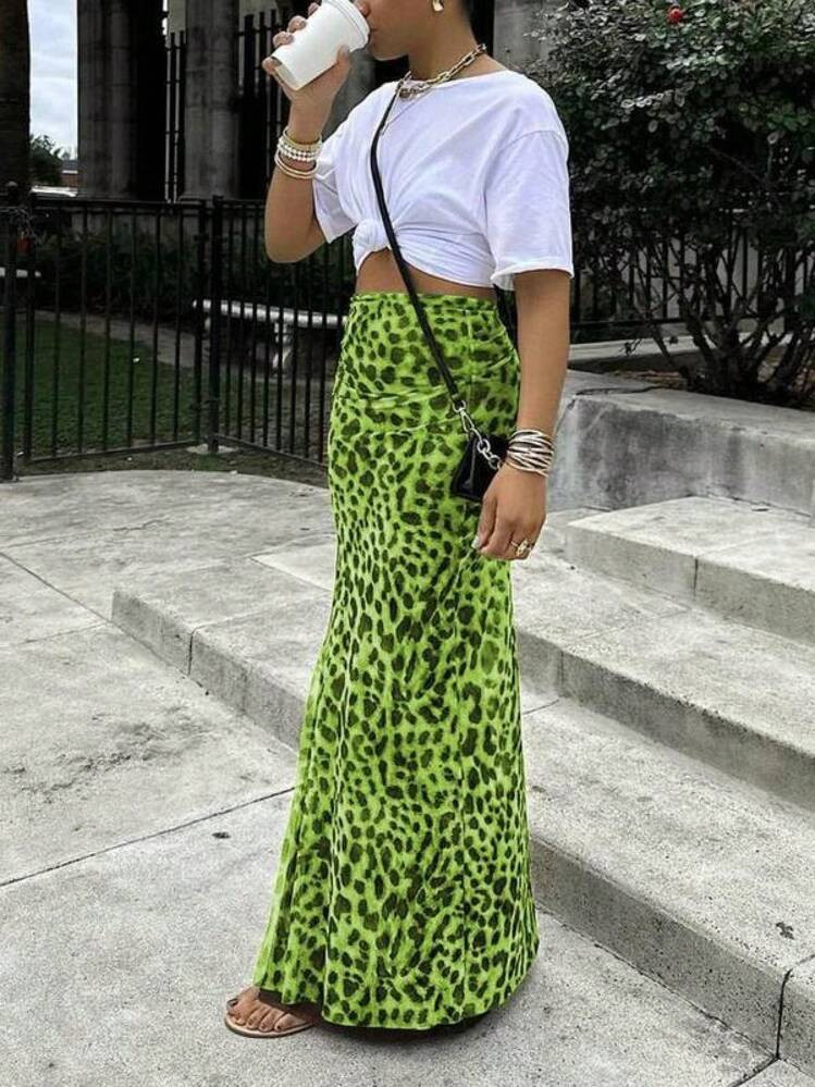Women's Leopard Print High Waist Bodycon Skirt, Fashion Fitted Casual Long Skirt Daily Outdoor Wear, Ladies Bottoms Summer, Womenswear, Skirts Women, Casual Fashionable Skirt, Formal Fashion Skirt, Boho Casual Skirt, Bohemian Summer Skirts | SHEIN