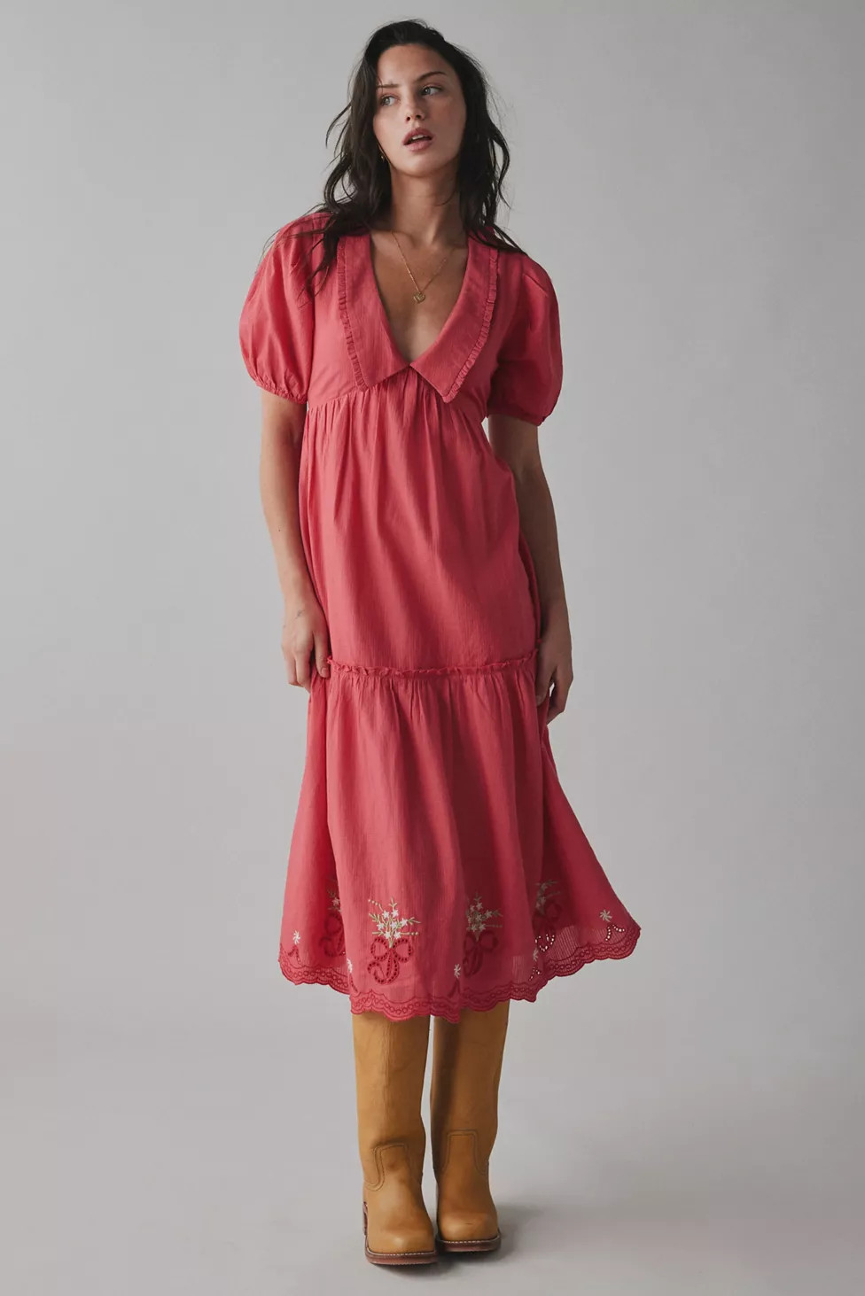 Kimchi Blue Hunter Floral Embroidered Keyhole Cutout Midi Dress | Urban Outfitters (US and RoW)