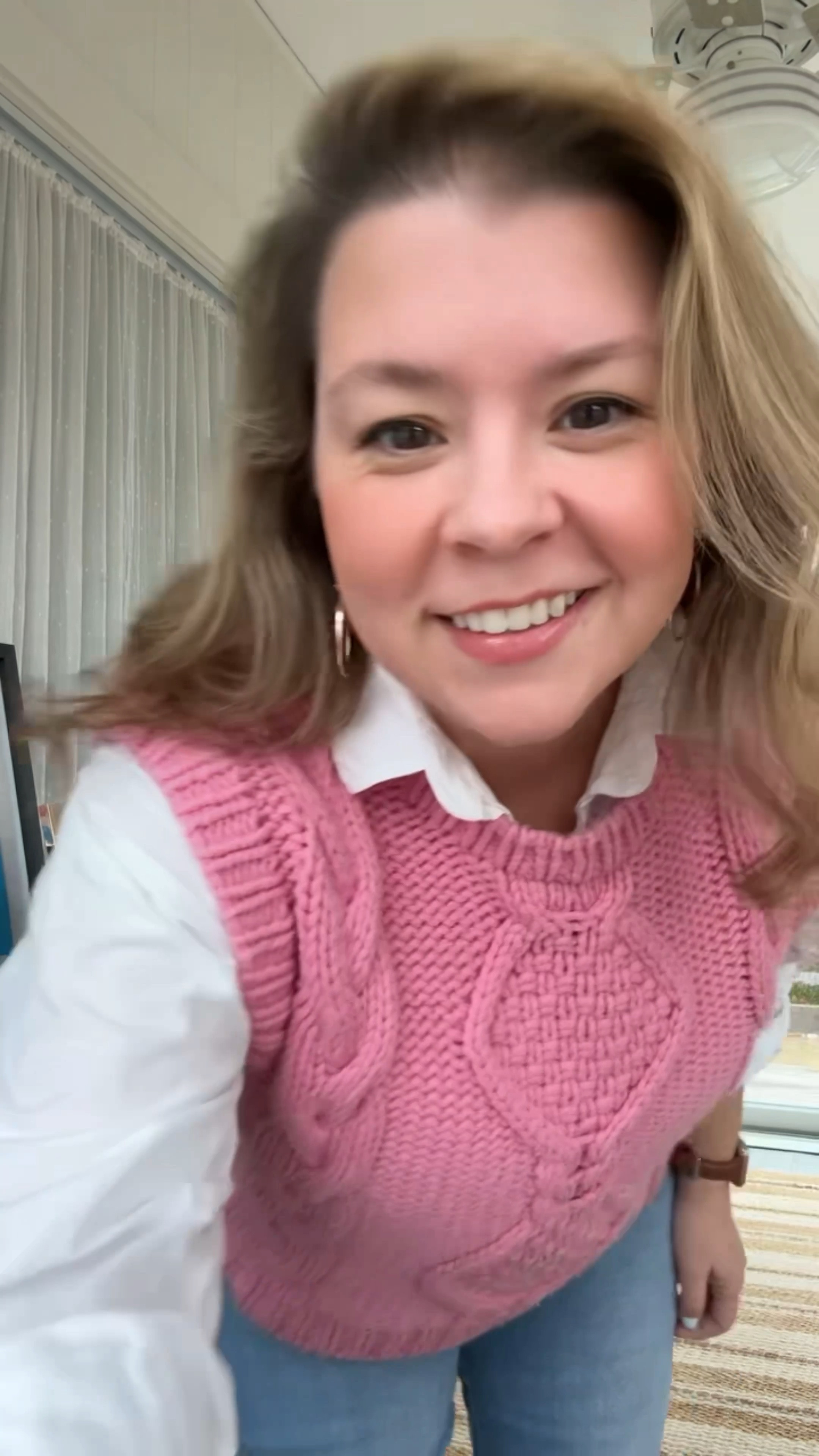 January ootd challenge!
Mother cropped jeans 
White button down shirt
Pink sweater vest
Animal print booties 

#LTKSeasonal