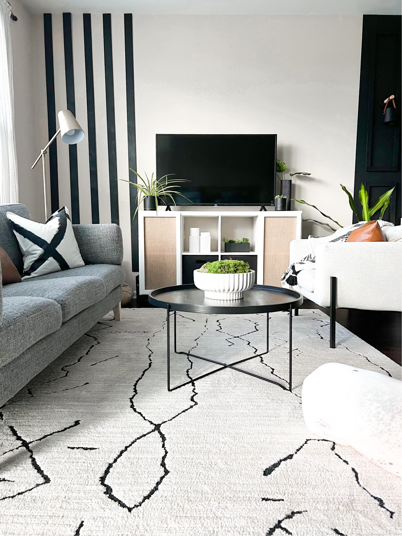 Flawless living room views  

#LTKhome #LTKfindsunder100 #LTKstyletip