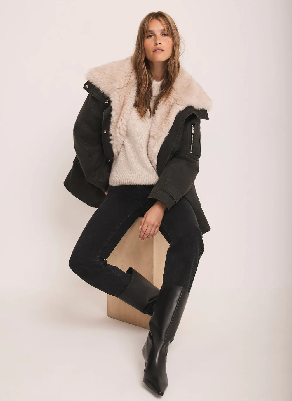 Khaki Wax Faux Fur Trim Parka | Mint Velvet