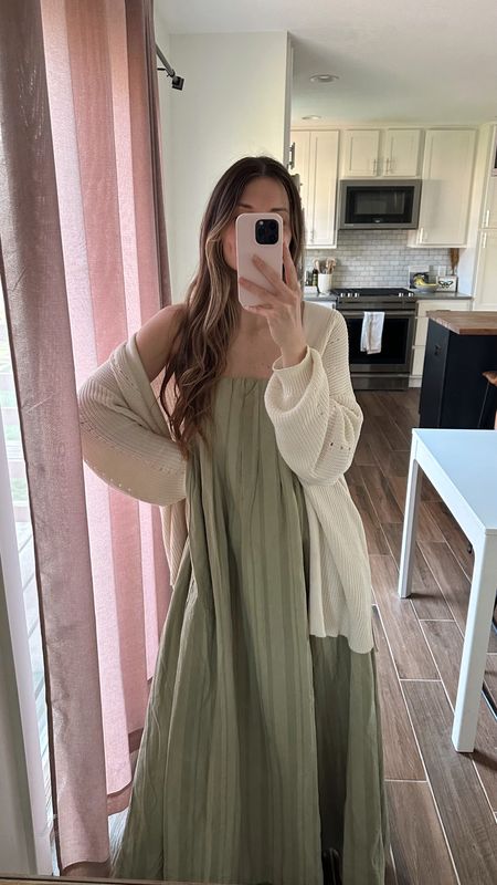 this dress! wearing a small, straps are removable! Also cute with a tee underneath!

Spring outfit, spring dress, summer dress, family photos, vacation 

#LTKSeasonal #LTKfindsunder100