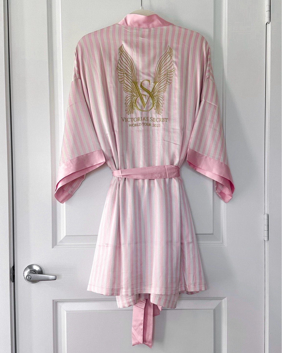 VICTORIA'S SECRET The Tour '23 Iconic
Pink Stripe Robe

Specially designed for The Tour '23, this silky satin robe is one of our most essential styles, now back and better than ever in the iconic pink Victoria's Secret stripe you know and love.
Sold out on Victoria's Secret website
• Wrap robe with tie waist
• Relaxed fit
• Flared sleeves
• Embroidery details
• Knee length
• Hand wash
• Imported
You must have this amazing piece
Collectible
In its original packaging, ideal for a gift.
Brand new with Tag, never worn.
Size XL/XXL 

#LTKSummerSales 

#LTKSaleAlert #LTKStyleTip