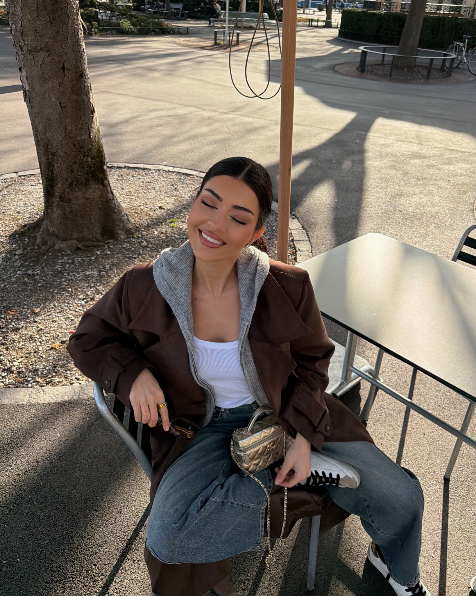 Jeans Grösse 32, Mantel Grösse S/36 🤎