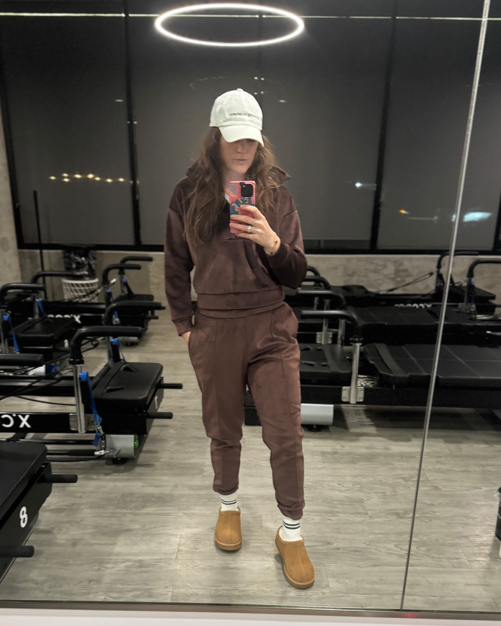Coziest matching set for all your new years needs  

#LTKActive #LTKHoliday #LTKfitnessgoals