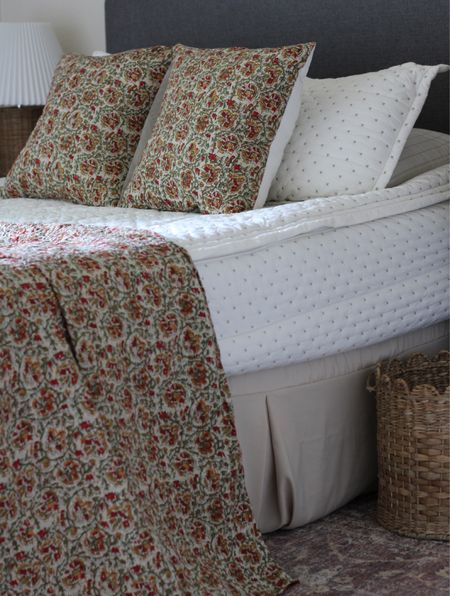 Guest bedroom textiles 