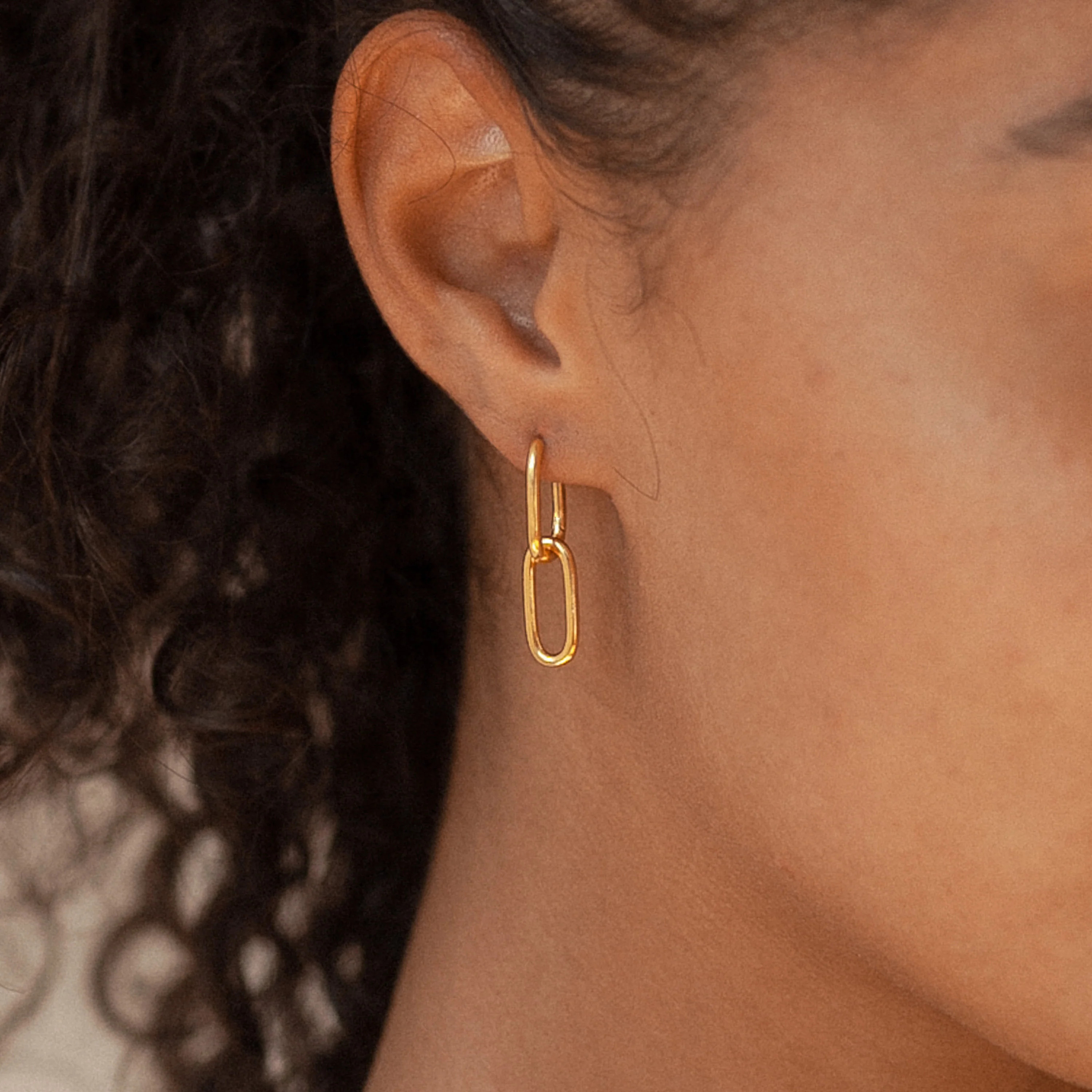 Amanda Link Earrings | Caitlyn Minimalist