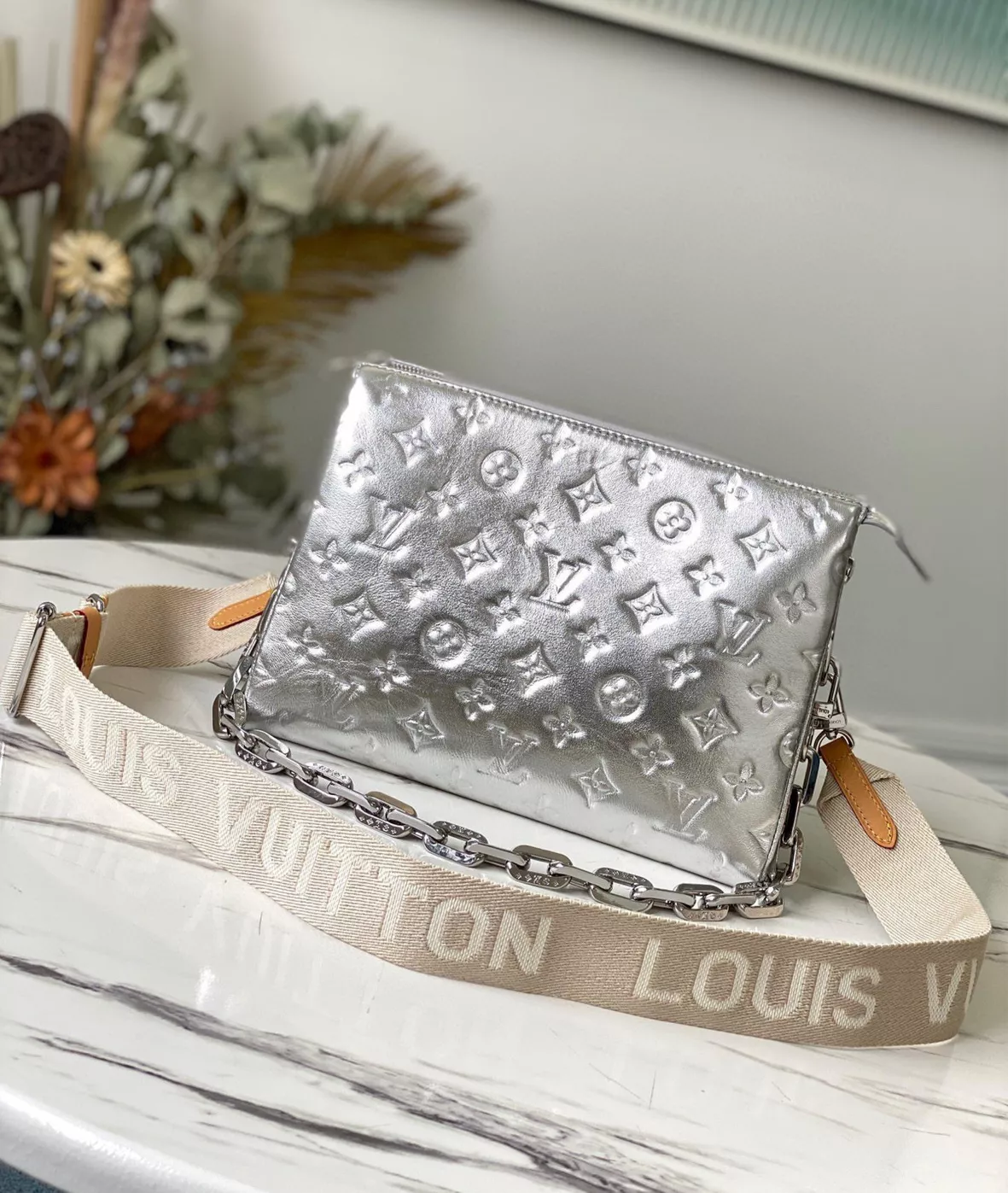 THE NEW LOUIS VUITTON COUSSIN BAG 2021  THE NEW HOT IT BAG 🔥 * Is It  Worth It? My Overall Thoughts 
