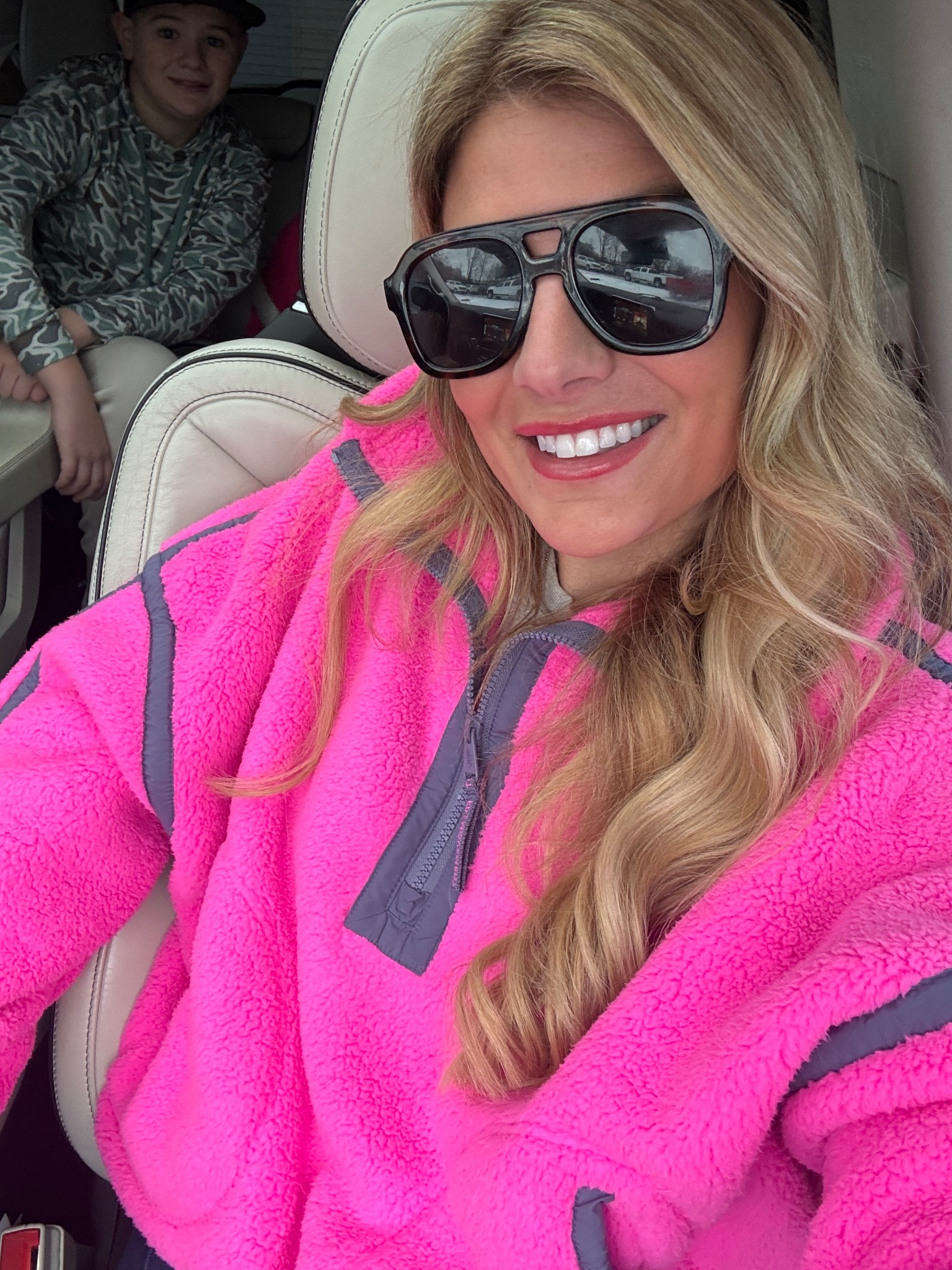 Bright colored fleece. Say no more. 

#dupe #fleece #halfzip

#LTKmomlife #LTKFindsUnder100 #LTKdayinmylife