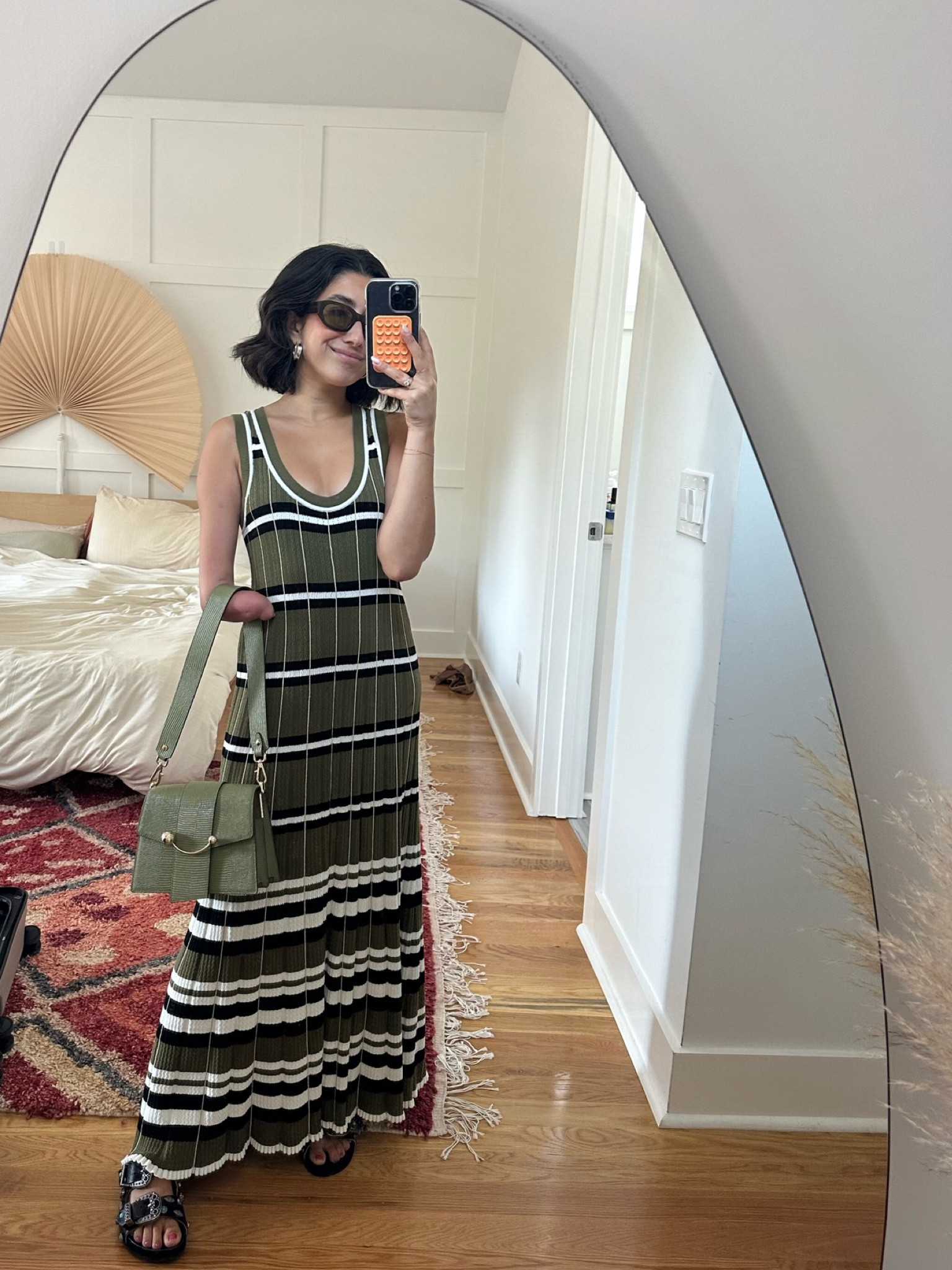 OOTD - this Tanya Taylor dress is one of my favorites to just throw on & go! 

Fall outfit | dress | Nashville outfit | teacher outfit | maxi dress | sandals  | green bag

#LTKFind #LTKitbag #LTKshoecrush