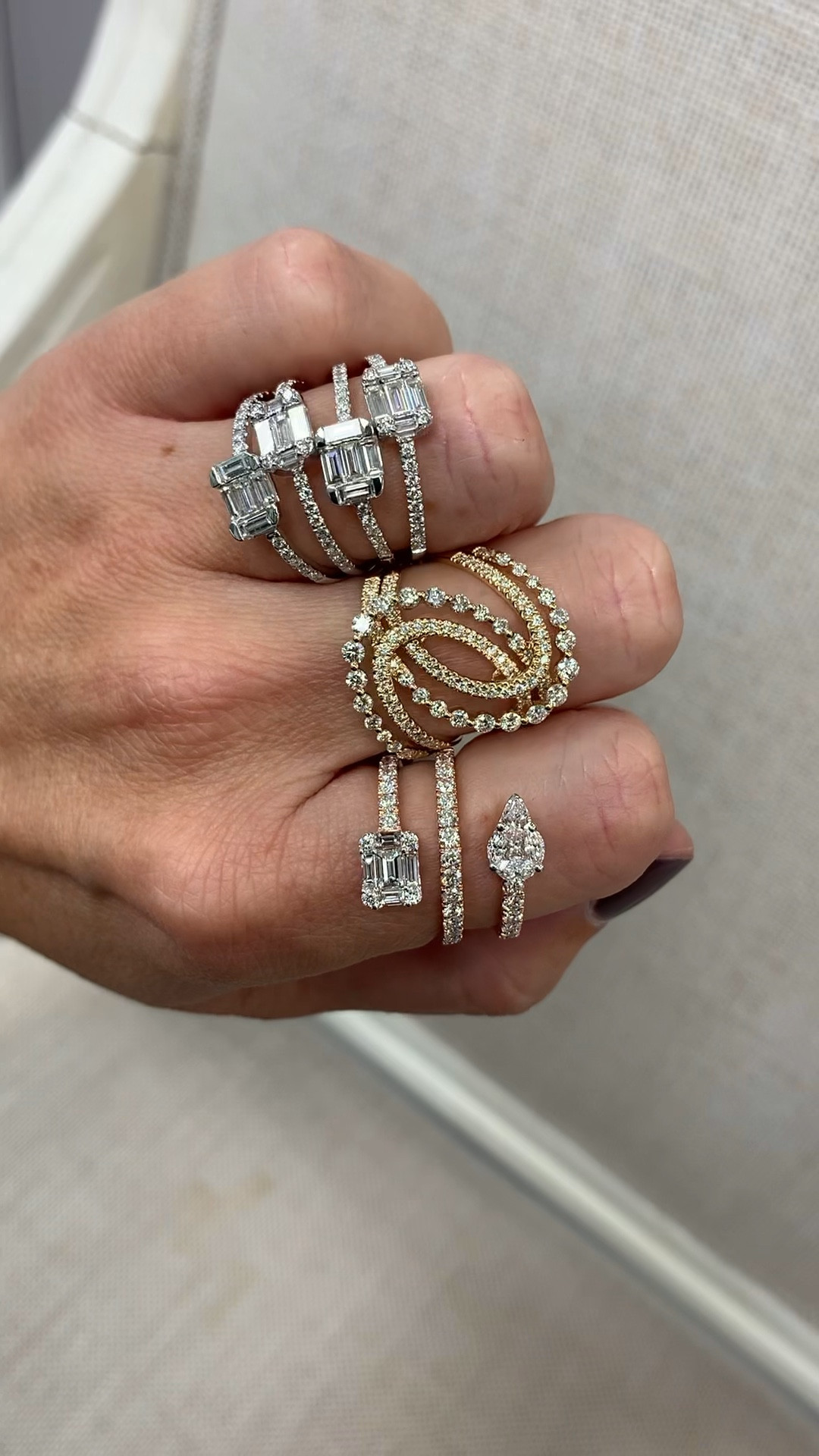 Diamond rings 💎 holiday wish list!

Fine jewelry 
Wrap ring
Cocktail ring
White gold
Yellow gold 
Luxury
Diamonds
#sakspartner
#saksteam

#LTKGiftGuide #LTKHoliday #LTKStyleTip