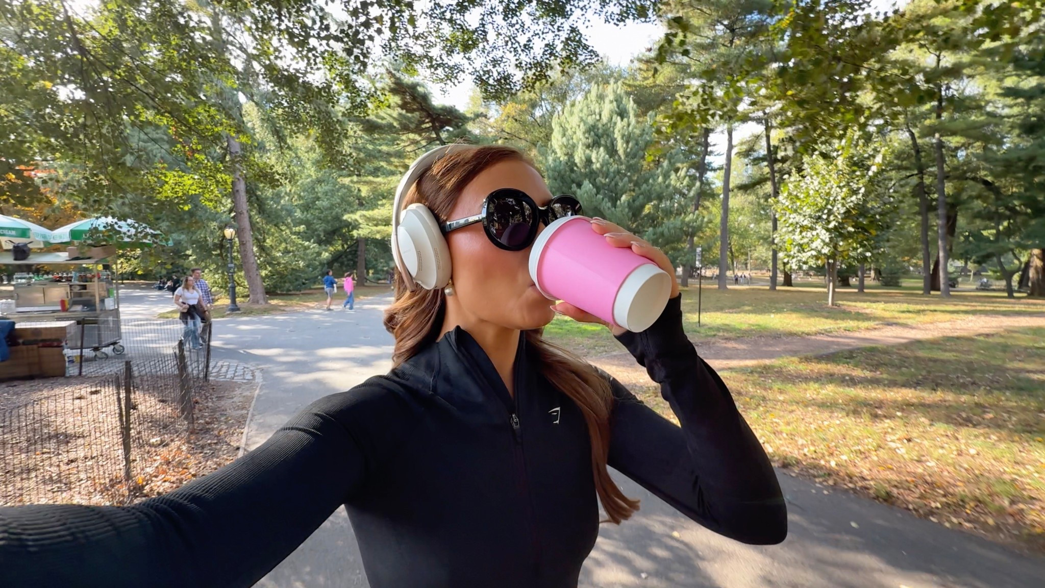 Sunglasses, headphones, and matching black workout set🩷🍂

#LTKFindsUnder50 #LTKFindsUnder100