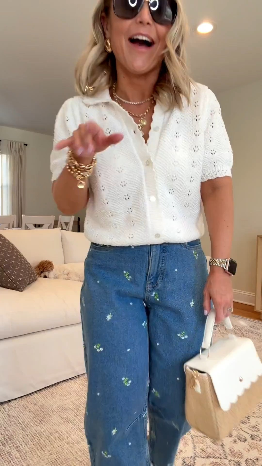 Walmart Spring Outfit🌼


Walmart fashion, Walmart style, Walmart finds, flower jeans, spring style, spring fashion, spring outfit inspo, petite fashion, midsize fashion, barrel jeans

#LTKootd #LTKSeasonal #LTKgrwm