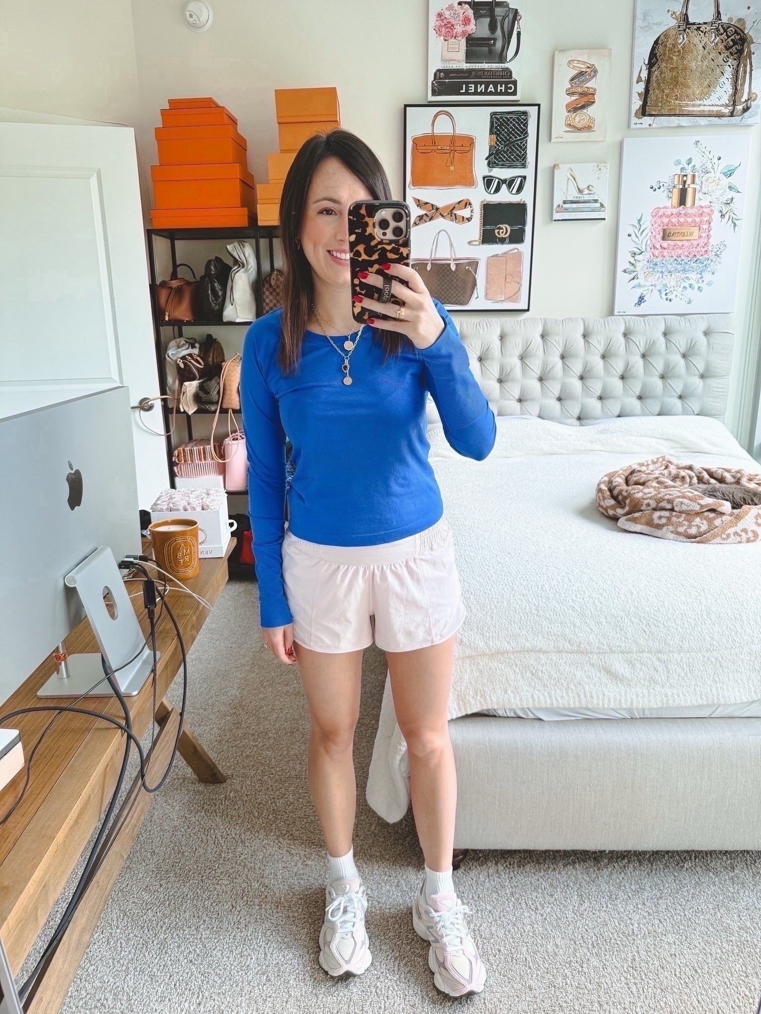 Lululemon swiftly top in cerulean blue (6) with hotty hot shorts in strawberry milkshake (6)



#LTKootd #LTKSeasonal #LTKFindsUnder100