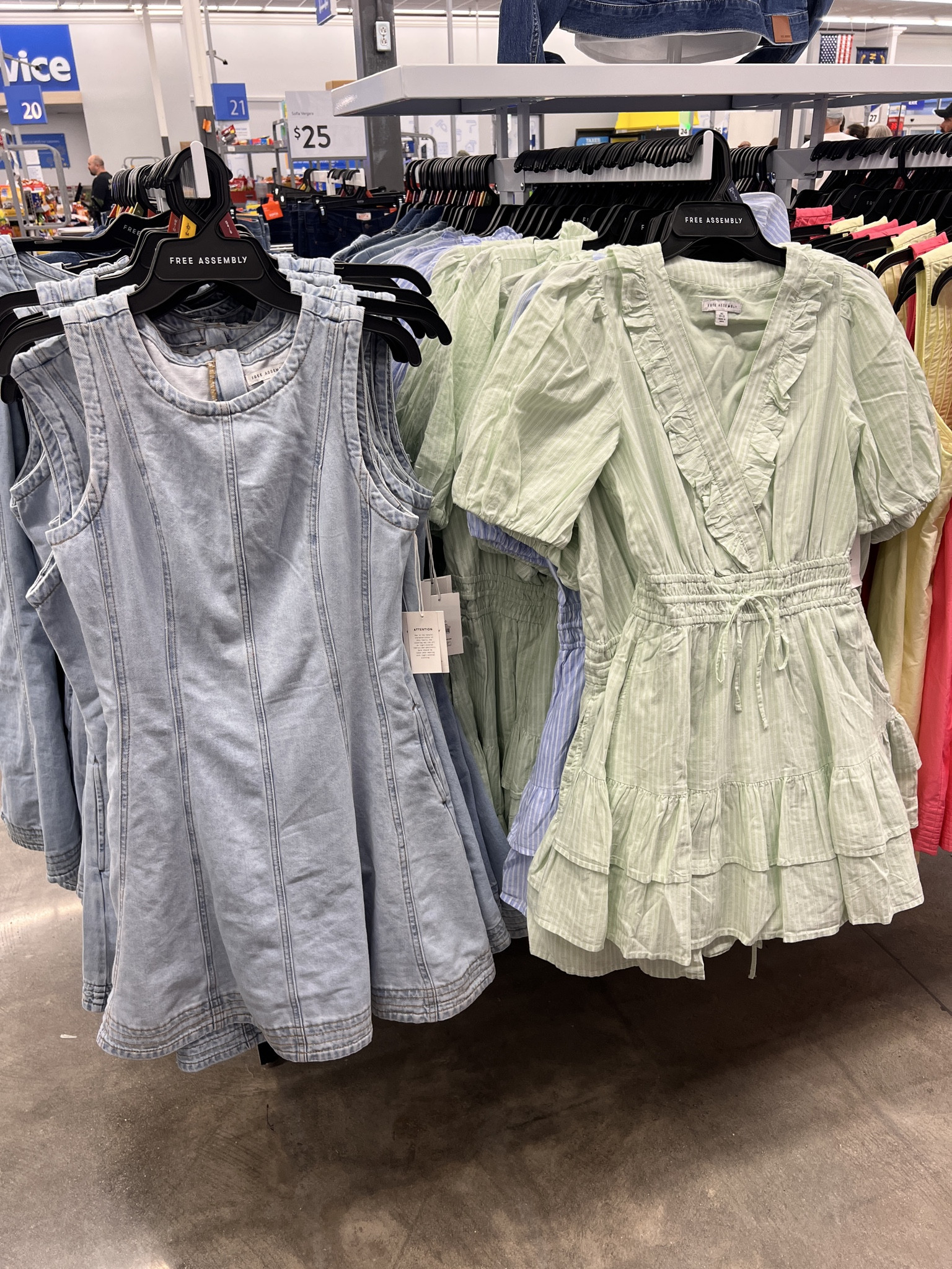 $30 dresses perfect for Spring! Comes in more colors and prints! 