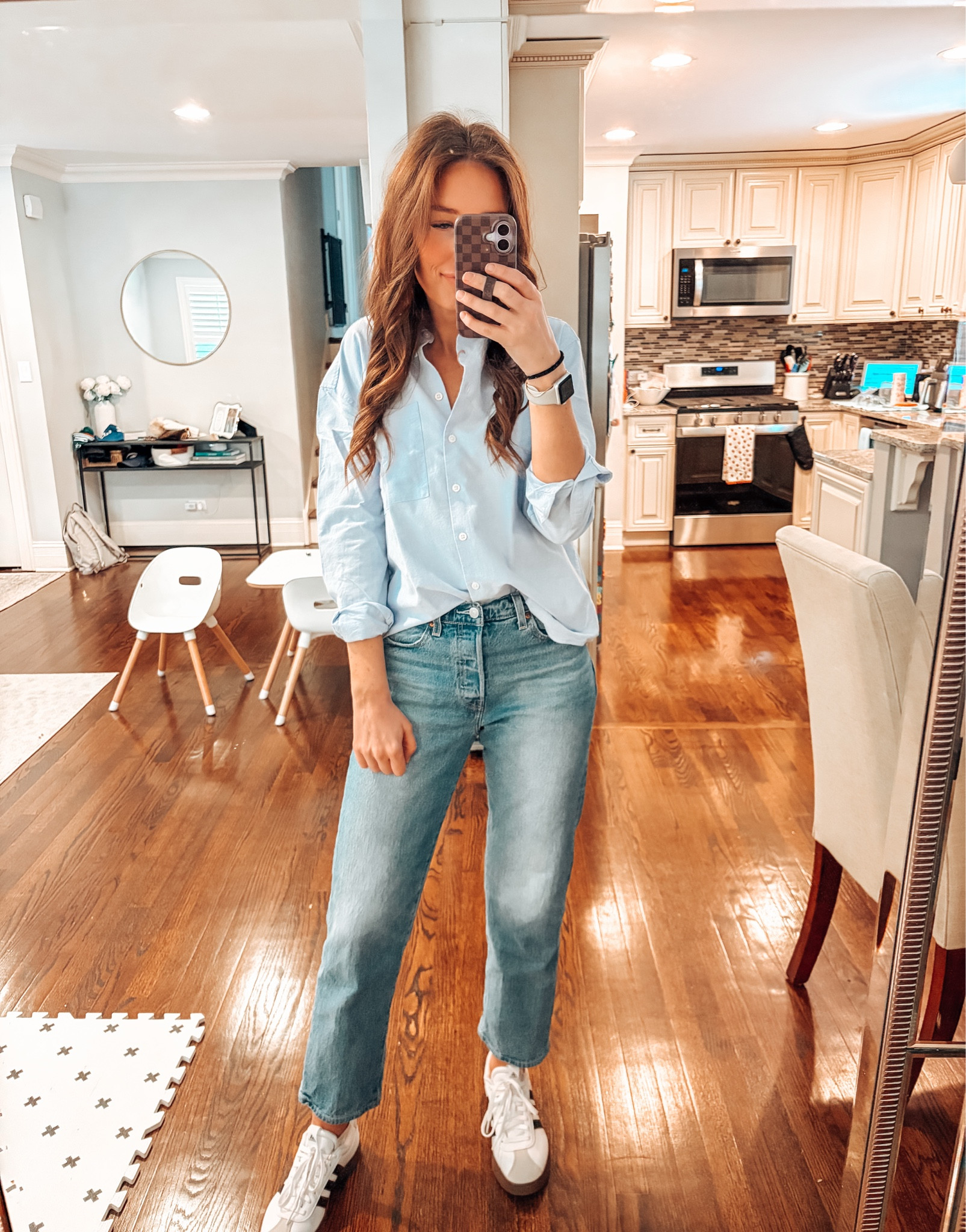 Button down top / jeans / sneakers / mom outfit / teacher outfit / outfit idea 

#LTKootd #LTKmomlife #LTKdayinmylife