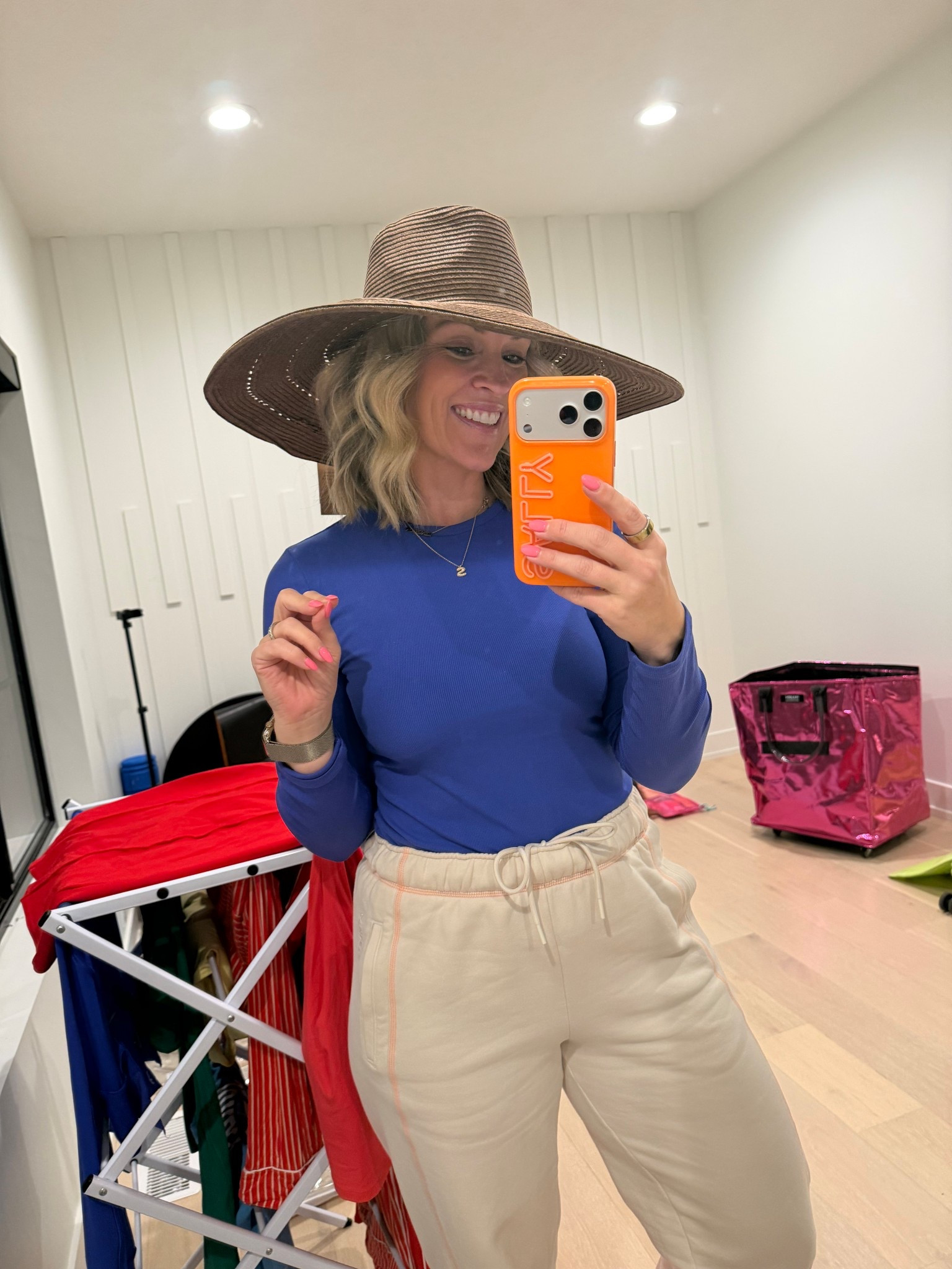 Obsessed with this brown hat!!! 🍁🌷

#LTKootd #LTKdayinmylife #LTKSaleAlert