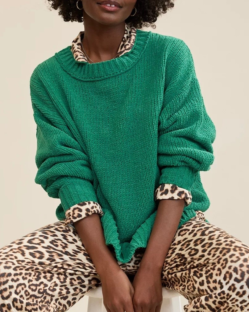 The Aerie Like Candy Crew Sweater in green is your new “I look festive without even trying” piece. Soft, stretchy, and perfectly chunky without being bulky — it’s that sweet spot between comfy and polished.

The textured knit gives it that candy-inspired vibe (hence the name!), and the color? Chef’s kiss holly-jolly green. Perfect for school drop-offs, holiday errands, or pretending you didn’t hit snooze three times.

#LTKHoliday #LTKGiftGuide #LTKCyberWeek