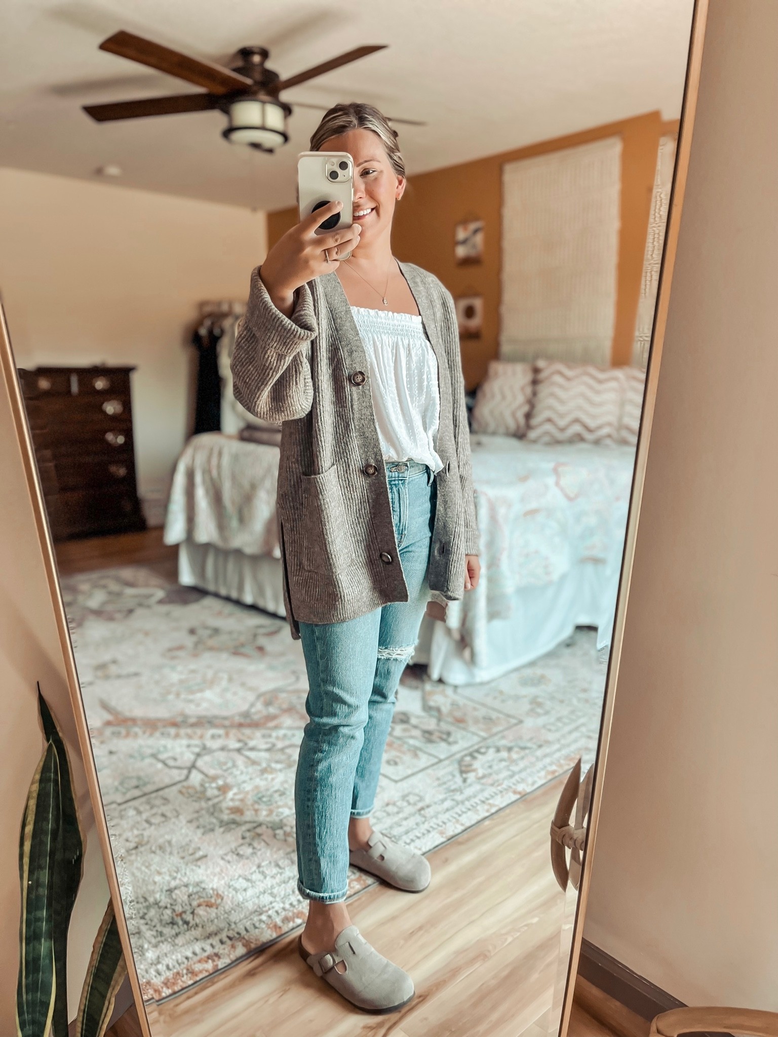 The coziest cardigan and best jeans!!! Paired with my birk lookalikes 😍 love this look so much. 

#LTKstyletip #LTKSeasonal #LTKshoecrush