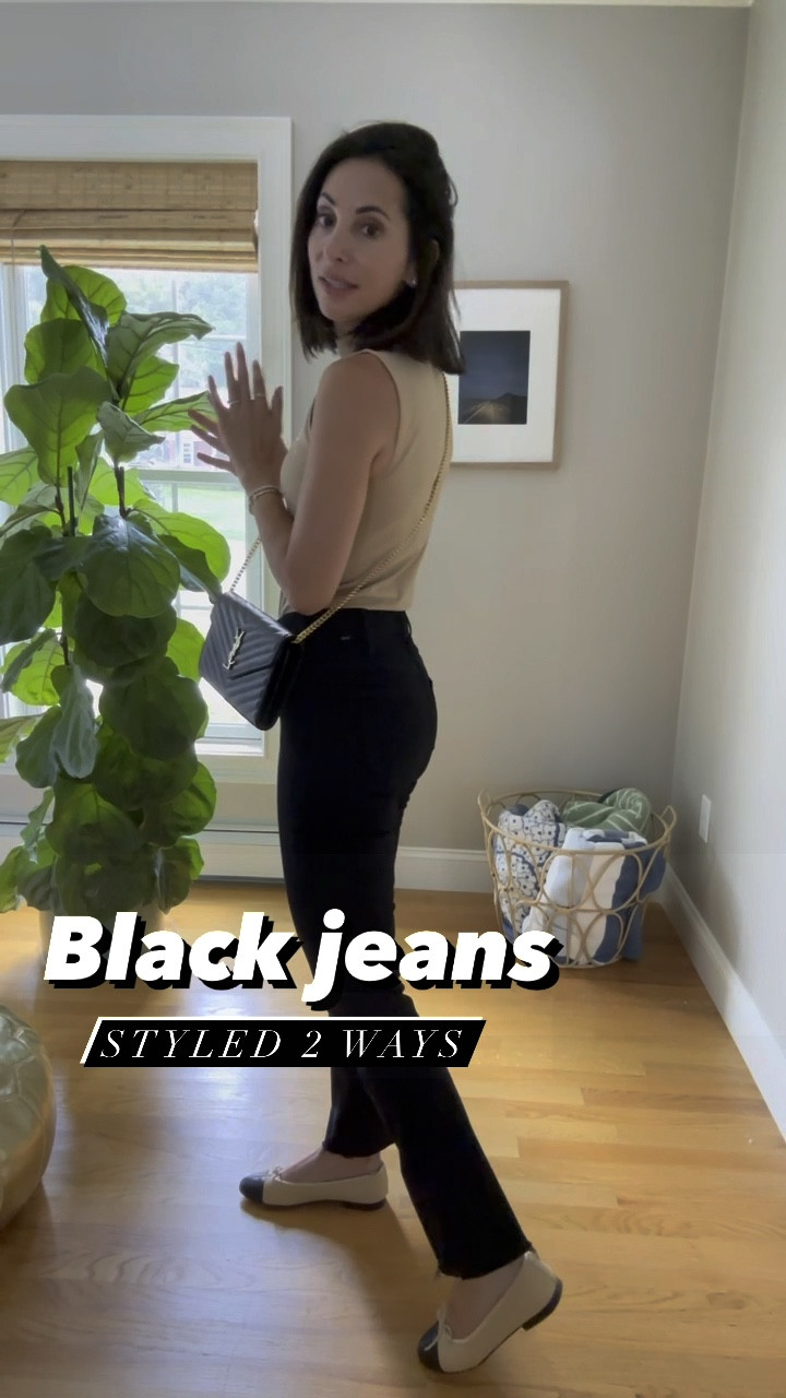 25 in jeans- tts
Xxs in tan top
Xs in red top


#LTKSeasonal #LTKFind #LTKBacktoSchool