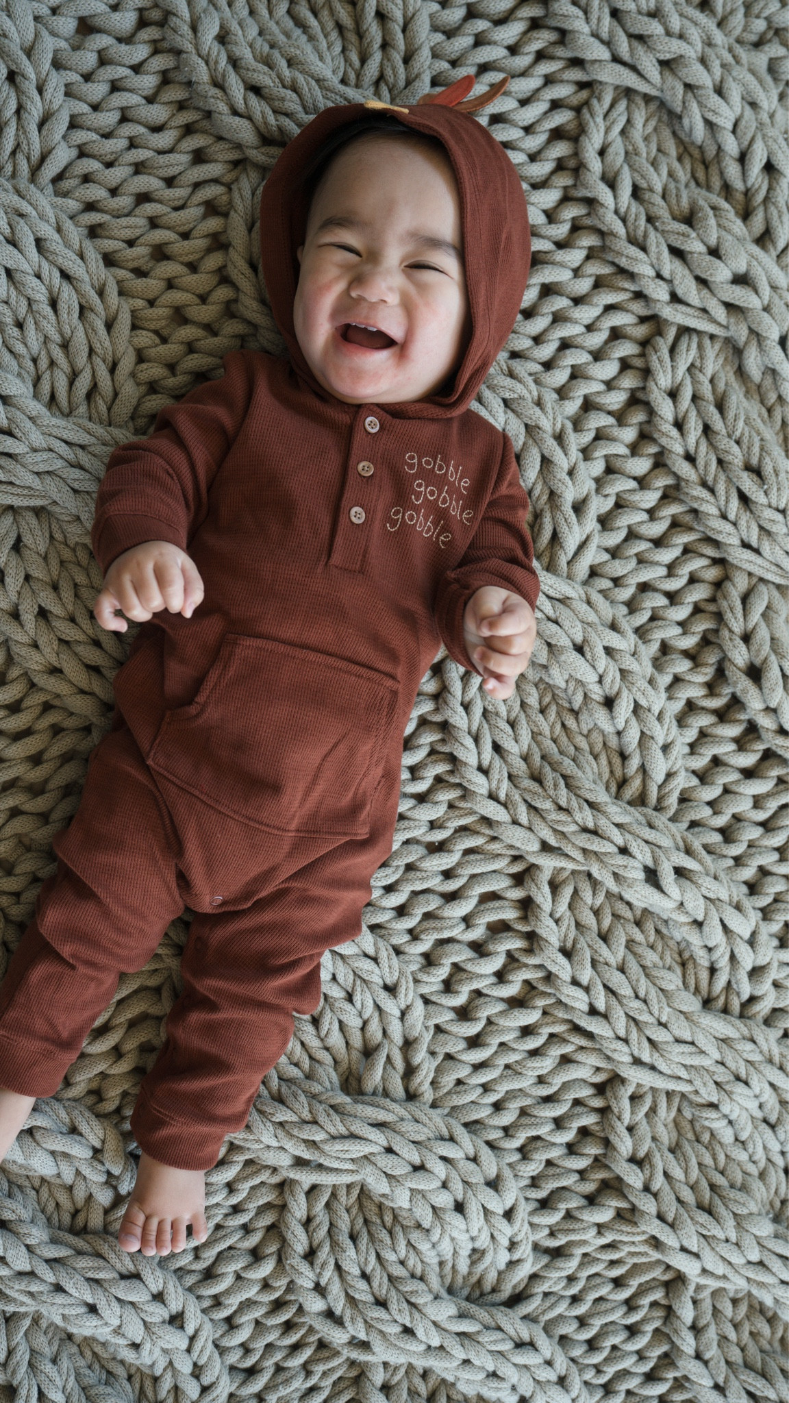 I know it’s early, but I found the perfect Thanksgiving outfit for the baby complete with feathers on top of the hoodie, and the butt. Super cute! 🦃 

Carters, Baby clothes, Baby boy clothess

#LTKbaby #LTKfamily #LTKSeasonal