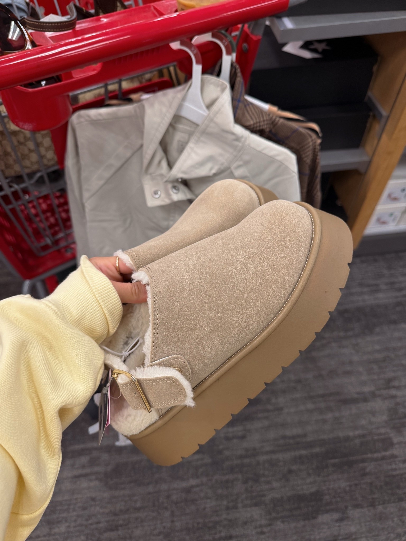 Okay you’re going to want to snag these asap! 🫰🏼

#LTKgrwm #LTKselfcare #LTKSeasonal