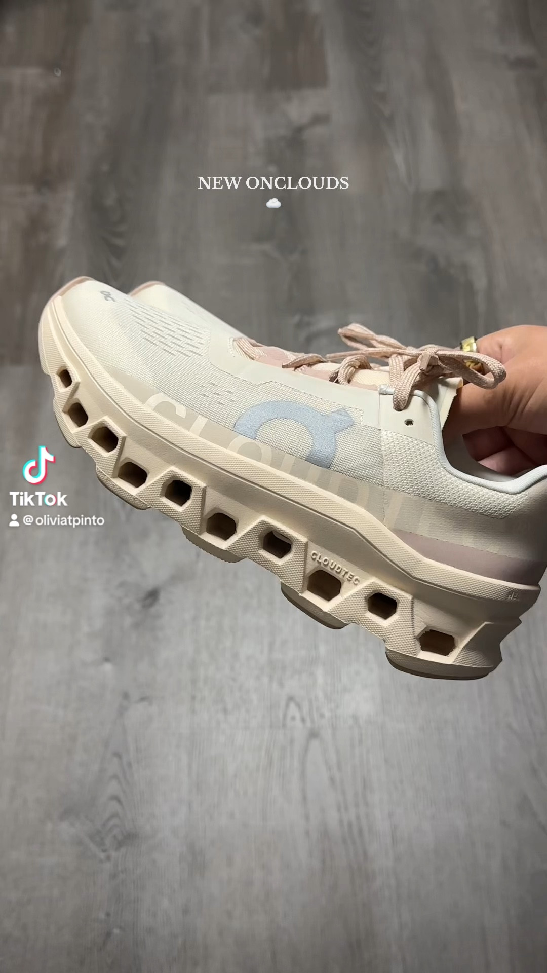 New Onclouds! 

#LTKActive #LTKVideo #LTKWorkwear