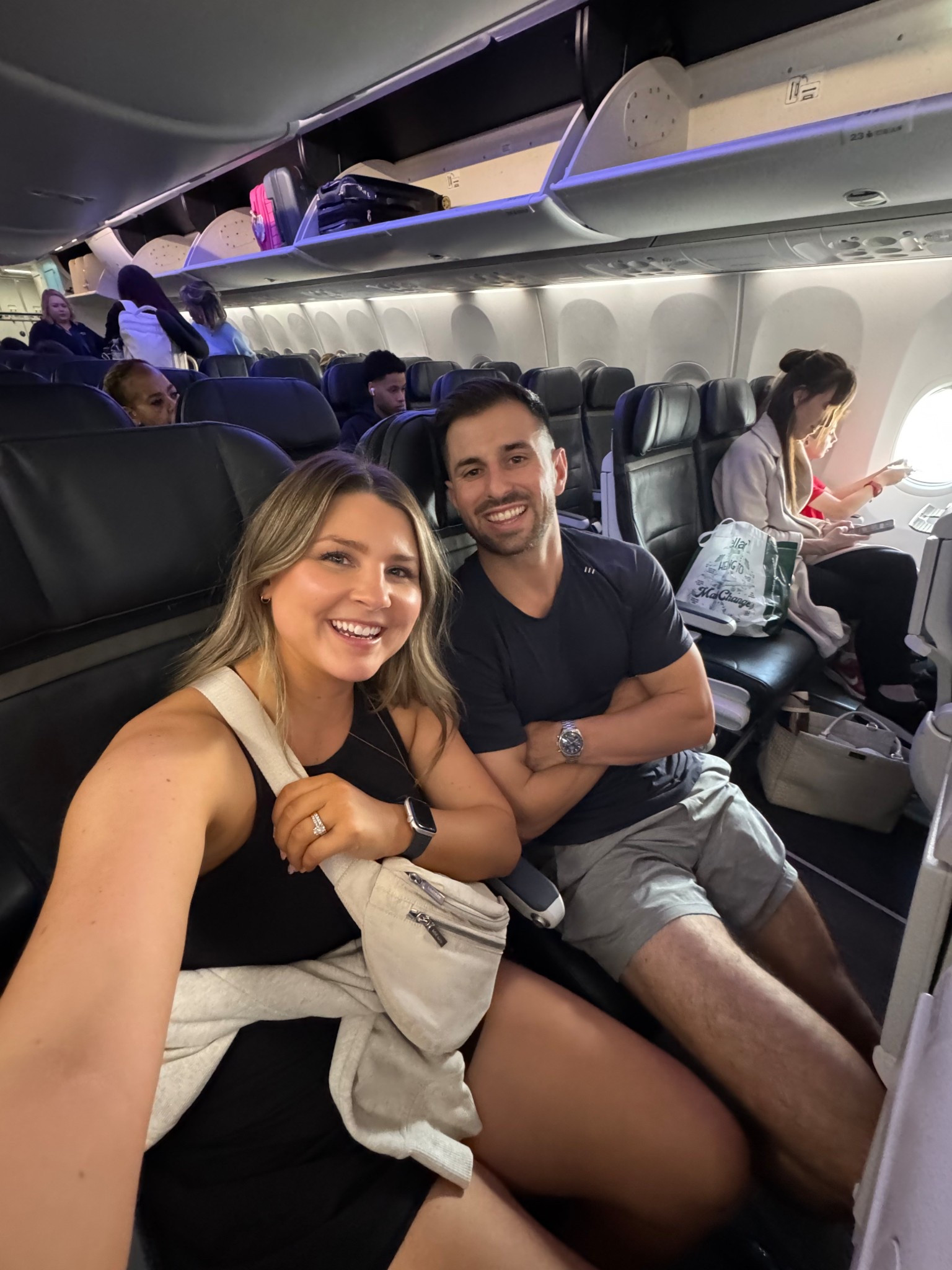 Travel meets athletic wear 🤝

#LTKBaby #LTKFamily #LTKTravel