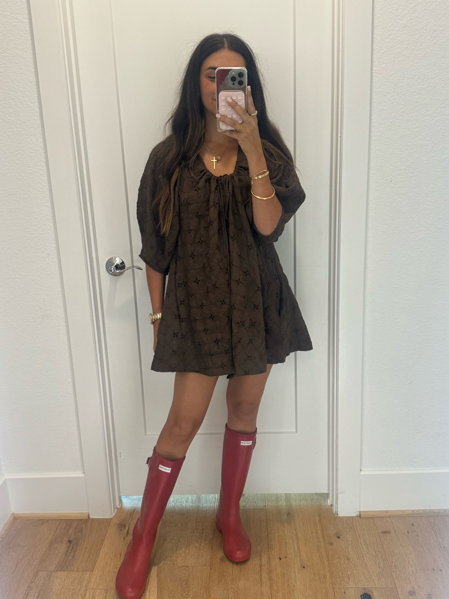 Romper: small

Nothing makes me happier than a dress that’s actually a romper! Easy with the kids! Also the brown eyelet is so good. Great to wear now or through fall.