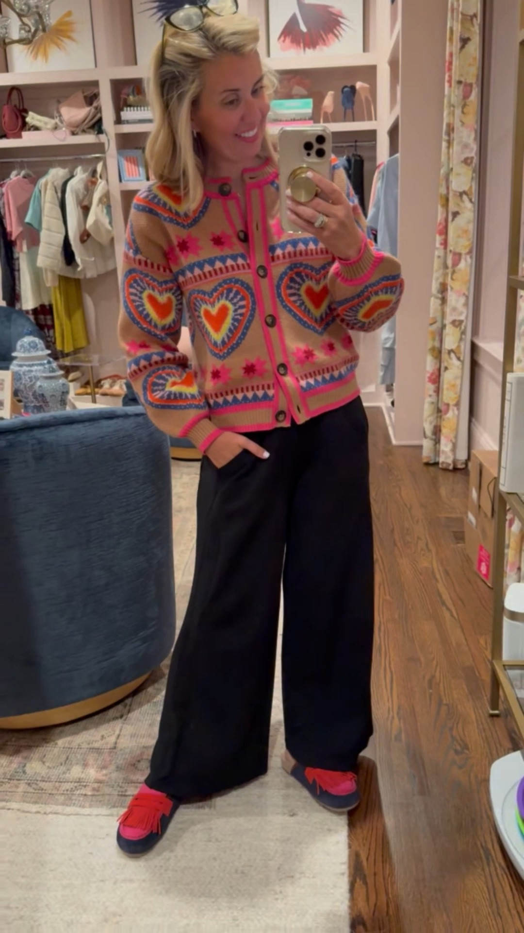 Color me happy!! This is cuteness overload!

Sweater - xs
Pants - small petite
Shoes - 38

#LTKdayinmylife #LTKOver40 #LTKmomlife