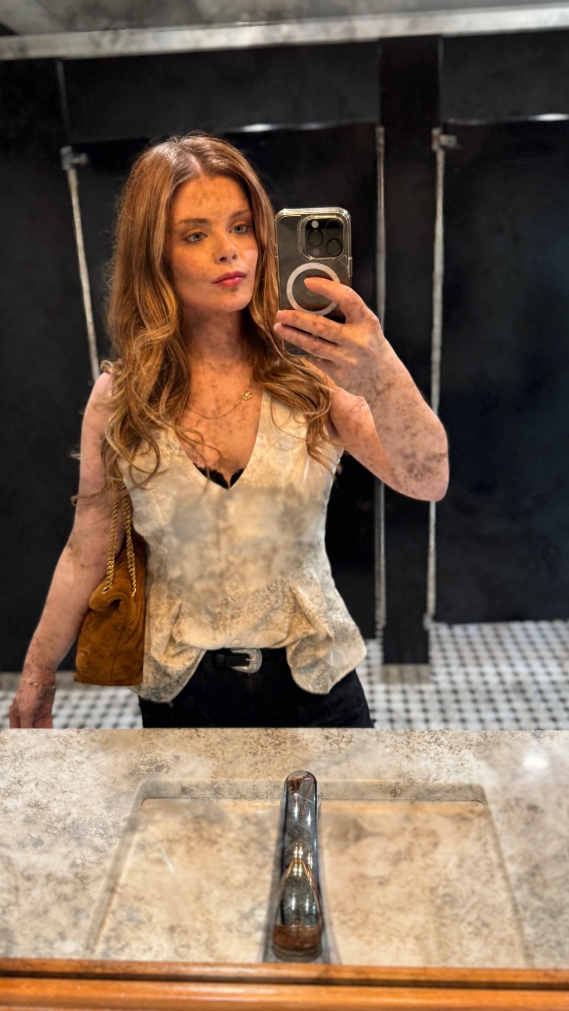 Bag is YSL puffer from same seller as linked below! Real suede ❤️
Exact extension color is also linked.

#LTKMidsize #LTKU #LTKBeauty