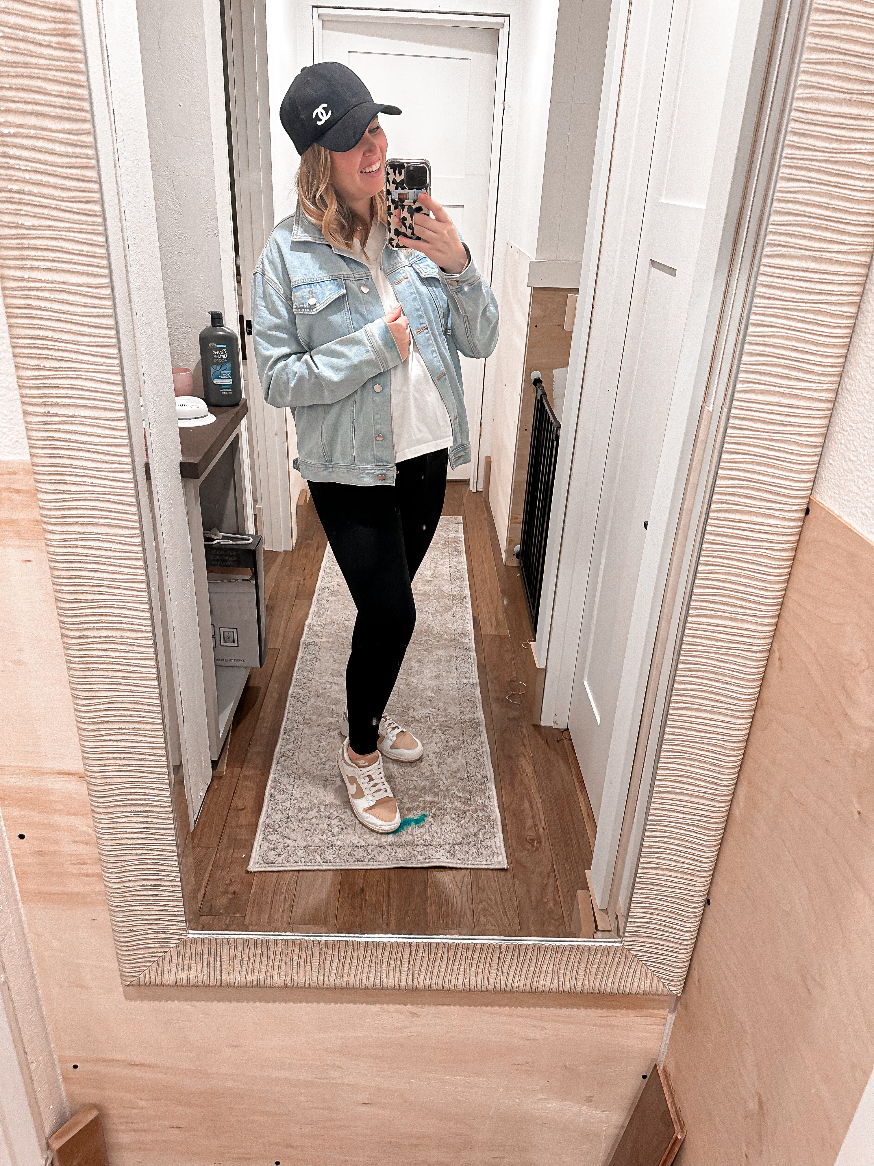 Errand running easy but cute outfit// mom outfit// pregnancy outfit// 

#LTKBump #LTKStyleTip
