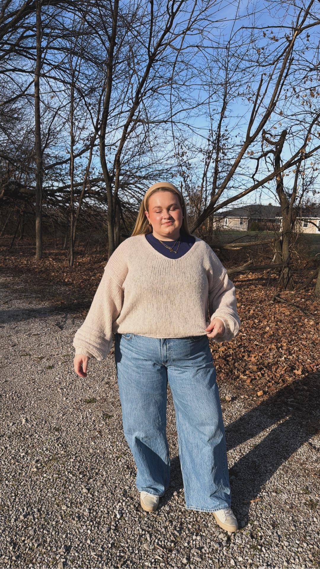 Spring is that you?! Tried and true outfit combo of jeans and a cute sweater but make it transition into spring edition ✨

#LTKootd #LTKMidsize