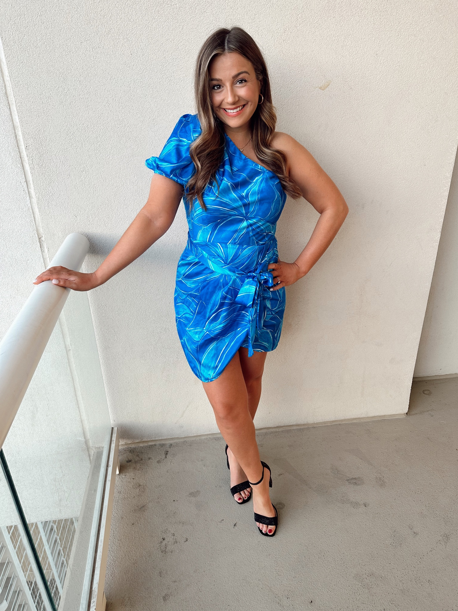 Vegas💙

#LTKstyletip #LTKSeasonal #LTKSale