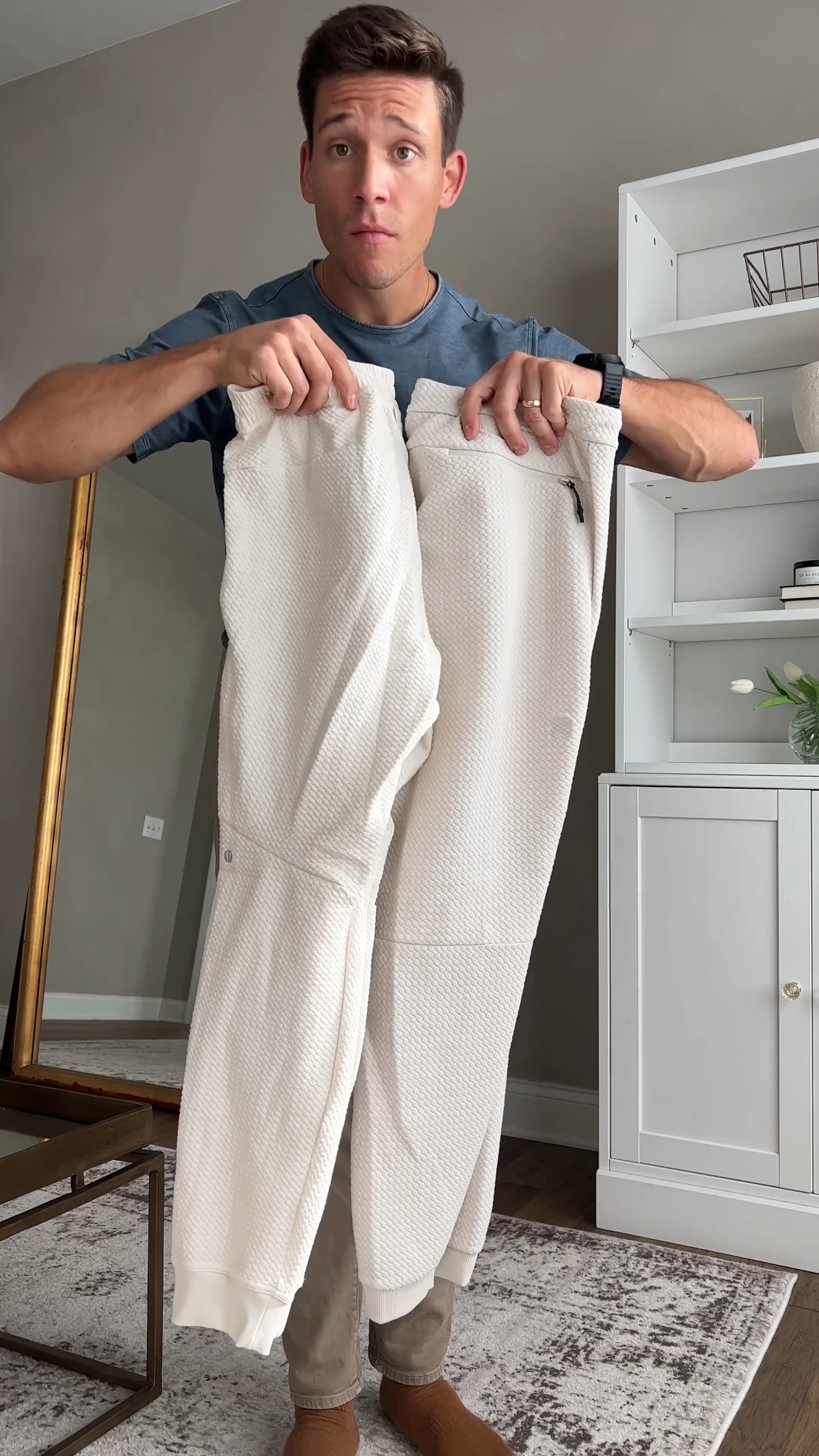 lululemon vs kohls FLX - $118 vs $31

Each brand also has matching sweatshirts (doing a comparison on those soon!)

lululemon has a hidden zipper pocket, FLX has zippers on both pockets and one rear zipper pocket.

Both of these are larges - the FLX pair runs big, I would’ve gone with a medium in hindsight.

Kohls FLX and the light ivory lululemon sweats are currently on sale!

#lululemon #kohlsfinds #mensfashion #mensstyle

#LTKstyletip #LTKmens #LTKsalealert