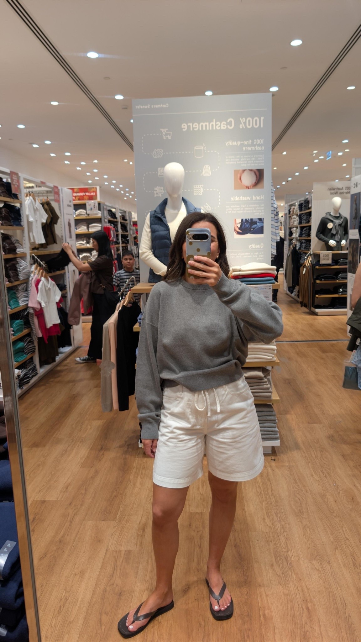 A knit that feels like it was made for my personality, looks like a sweat feels like a knit! Super cute, I wear a small 

#LTKaustralia