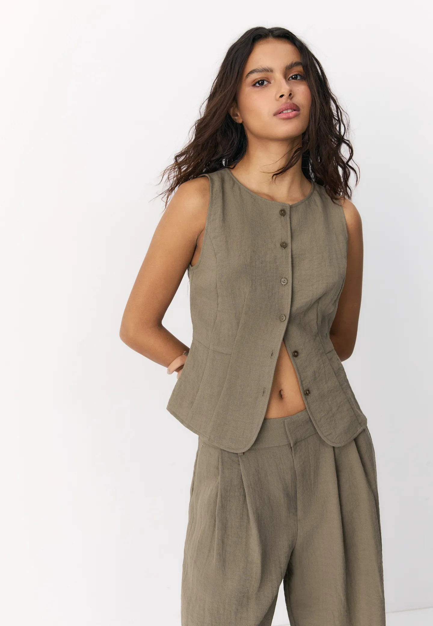 Buttoned waistcoat - Women's Mocacos Nuevo | Stradivarius United Kingdom | Stradivarius (UK)