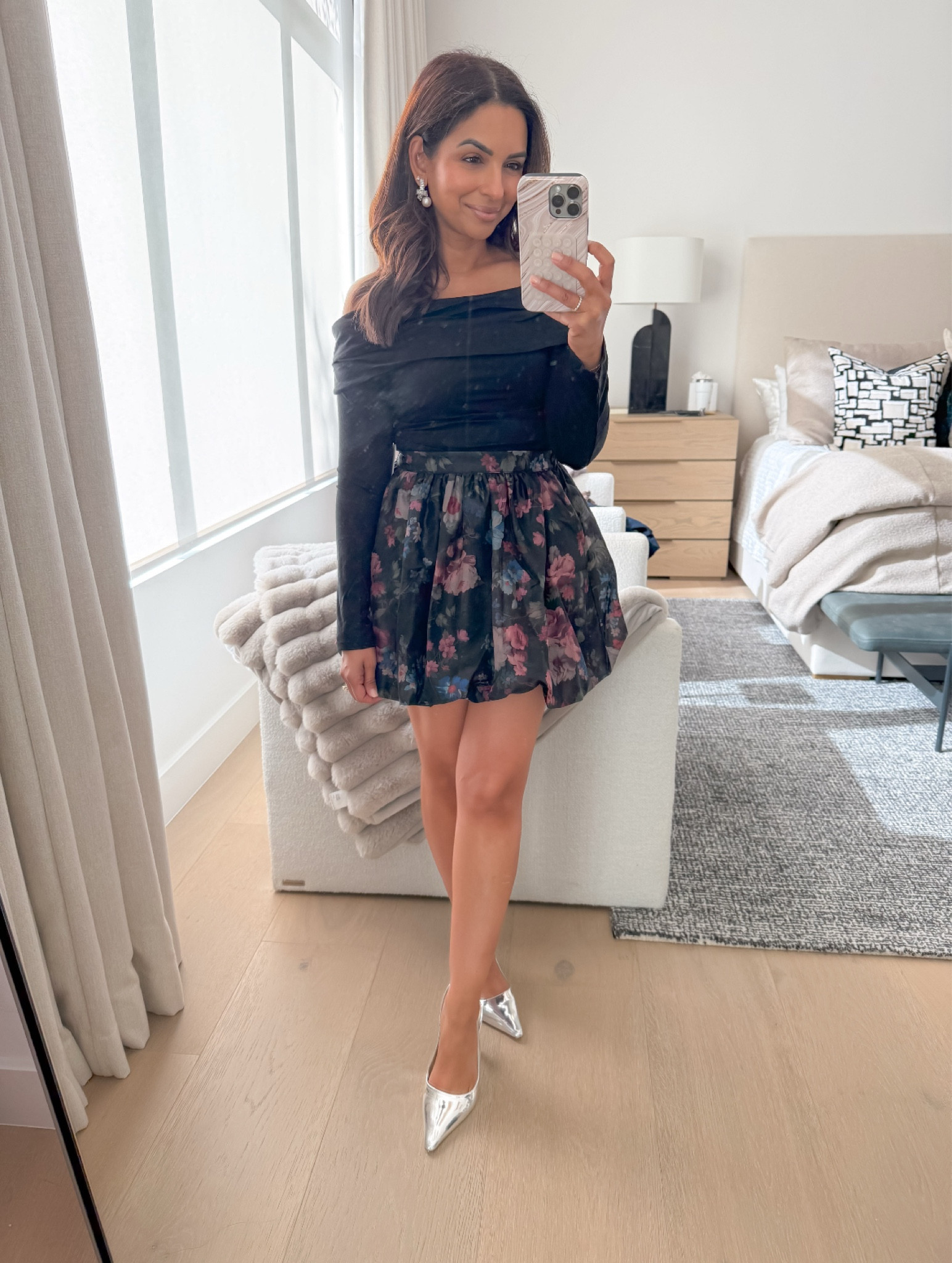 Obsessed with this look from Anthropologie! Wearing an XS in the skirt and top.