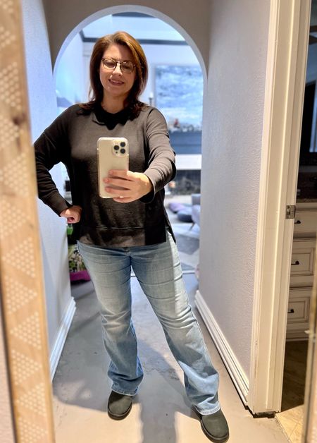 Loving my new short Uggs boots!  Wearing them with flair jeans here, but also love them with leggings. 

#LTKshoecrush #LTKFind #LTKstyletip