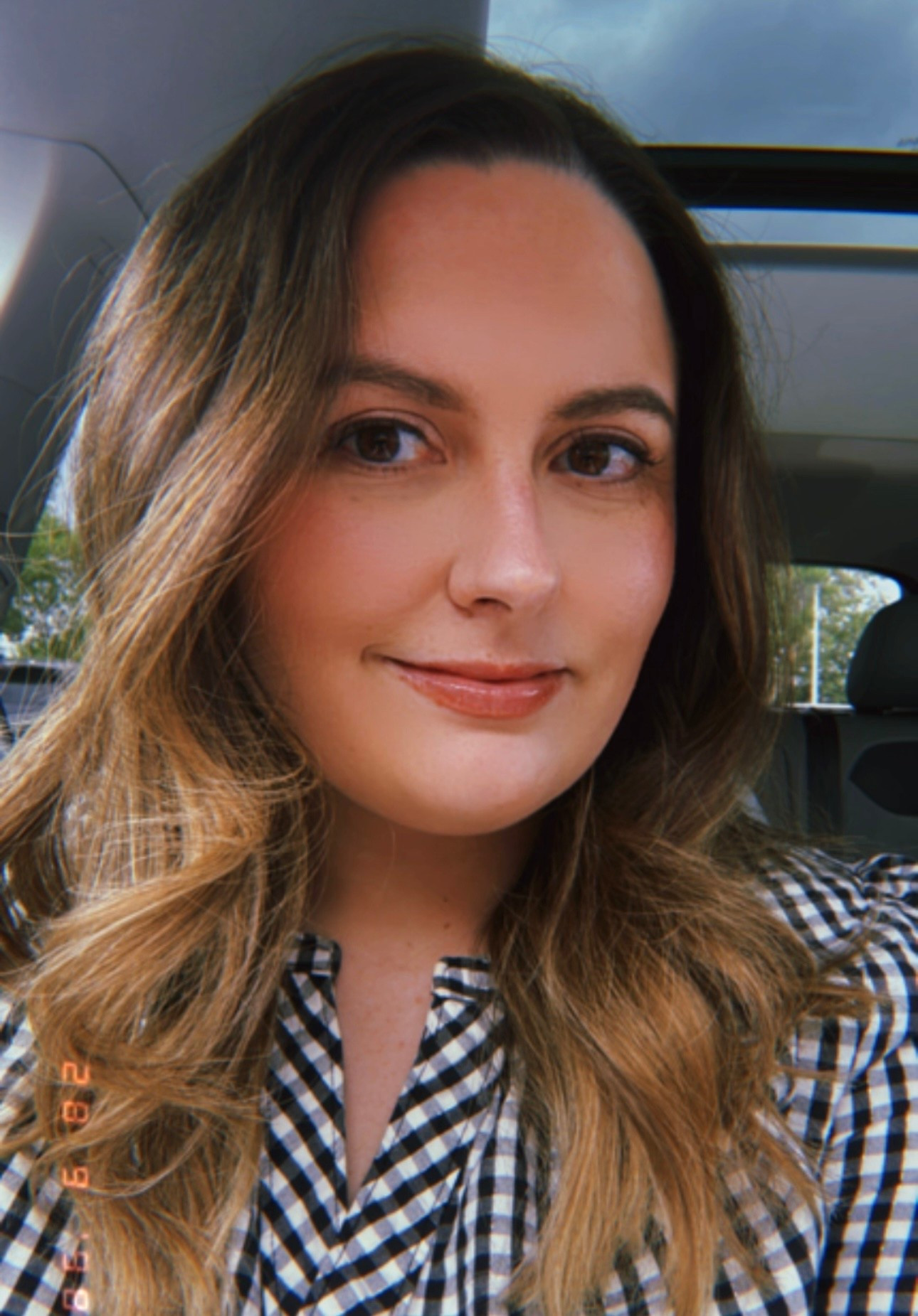 Summer makeup look ☀️🩷 // ILIA skin tint, YSL mascara and eyeshadow, Fenty mauve lip gloss, Rare Beauty highlighter, Merit cream bronzer and blush 

#LTKStyleTip #LTKFindsUnder100 #LTKBeauty