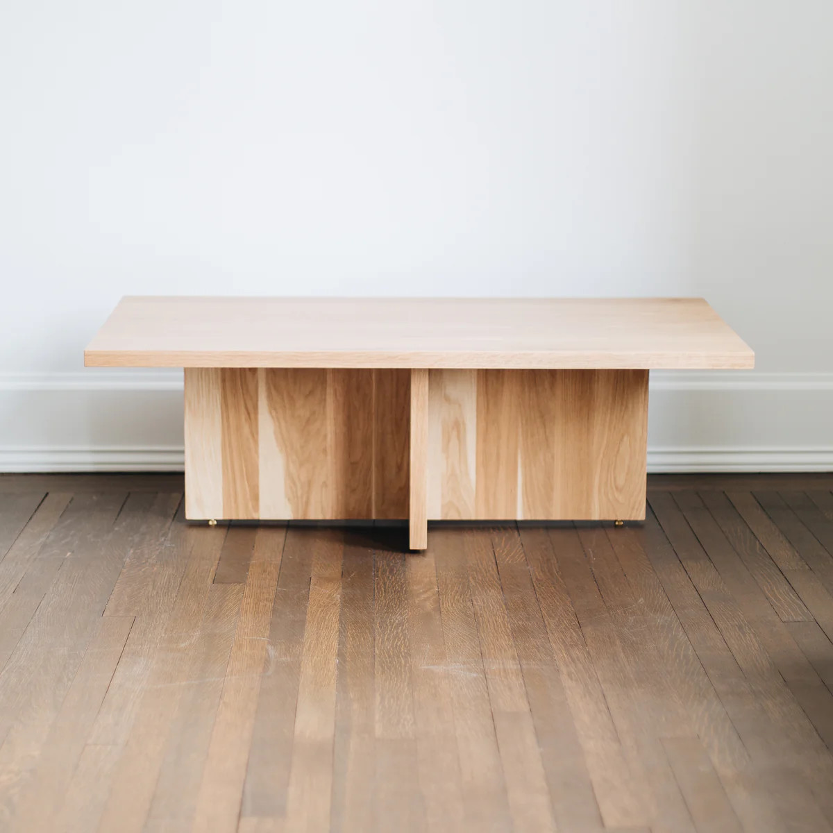 Thomas Coffee Table | Stoffer Home