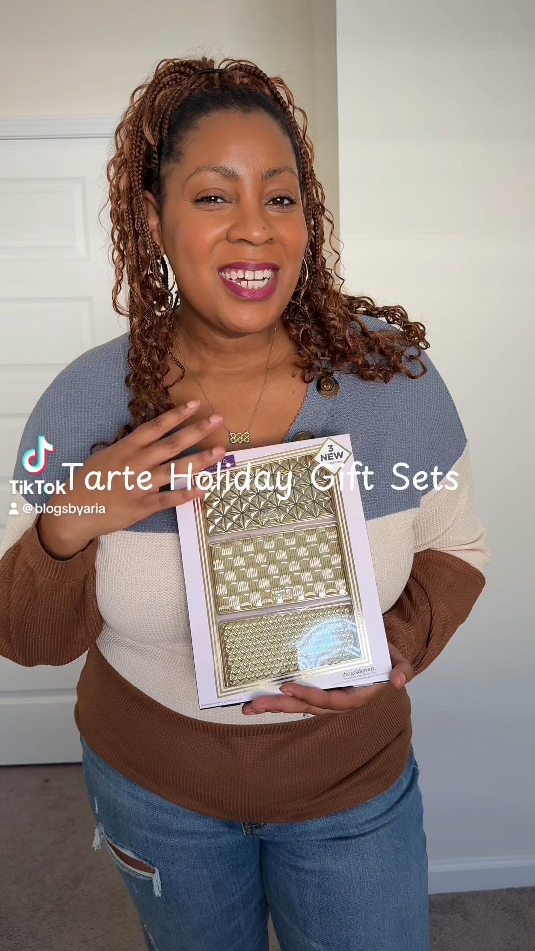 Tarte holiday eyeshadow palettes. Grab a few of these so you can keep some for yourself and give the rest as gifts. 

Christmas gifts, beauty gifts, Tarte eyeshadow, makeup gift, eyeshadow palette, gift guide, gifts for her 

#LTKVideo #LTKBeauty #LTKFindsUnder100