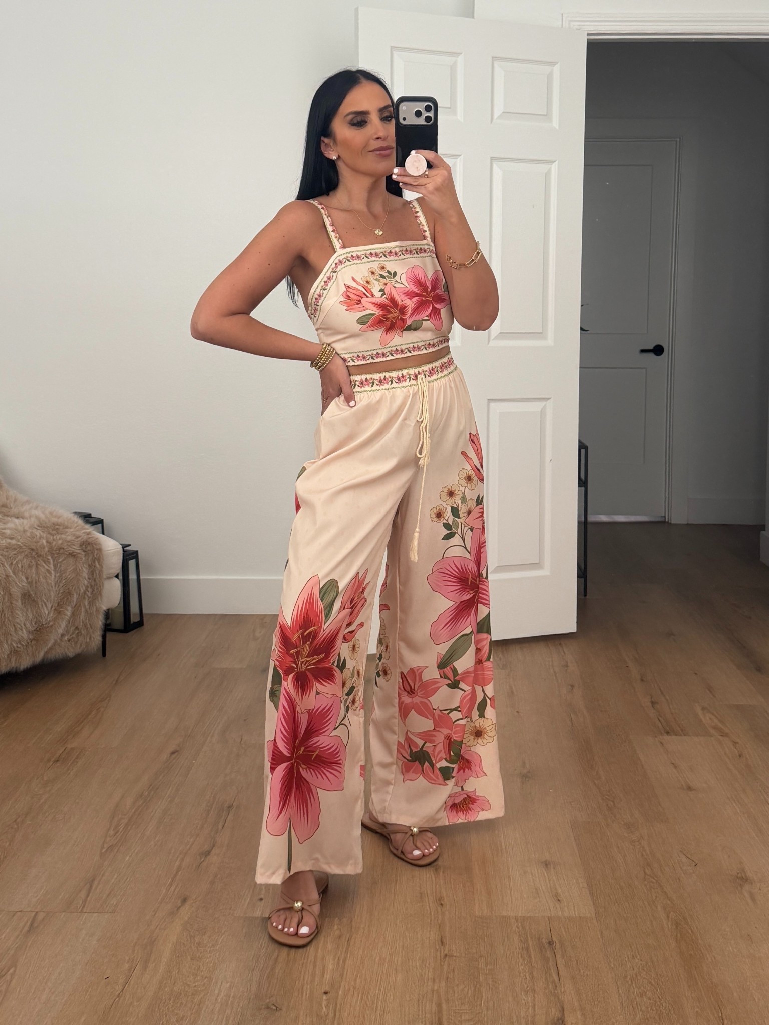 Farm Rio inspired Women's 2 Piece Set wearing size medium. 
