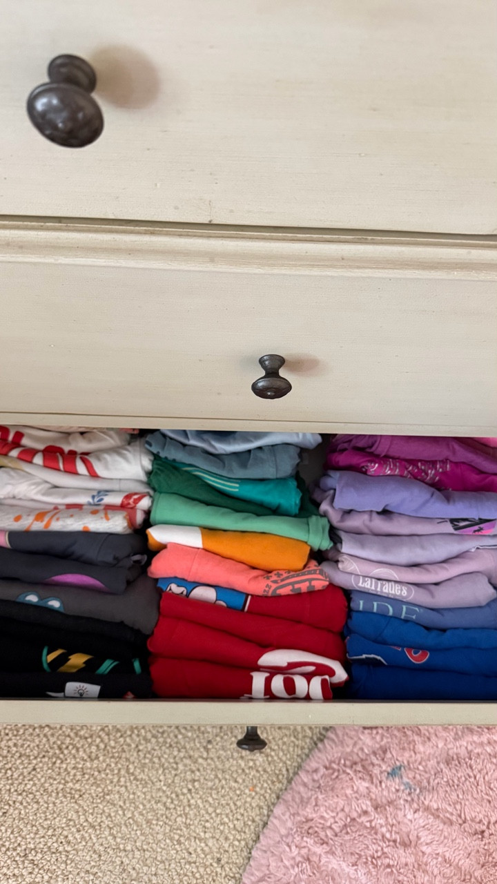 Watch how we handle maintenance clients! Systems are typically already set - we just come in and get it re-dialed in! In the client’s case, #teammollyb:
✅ Switched winter clothes for spring 
✅ Purged some toys 
✅ Re-organized already set MollyB systems 
.
.
.
#reels #vlog #dayinmylife #followalong

#LTKdayinmylife #LTKHome #LTKmomlife