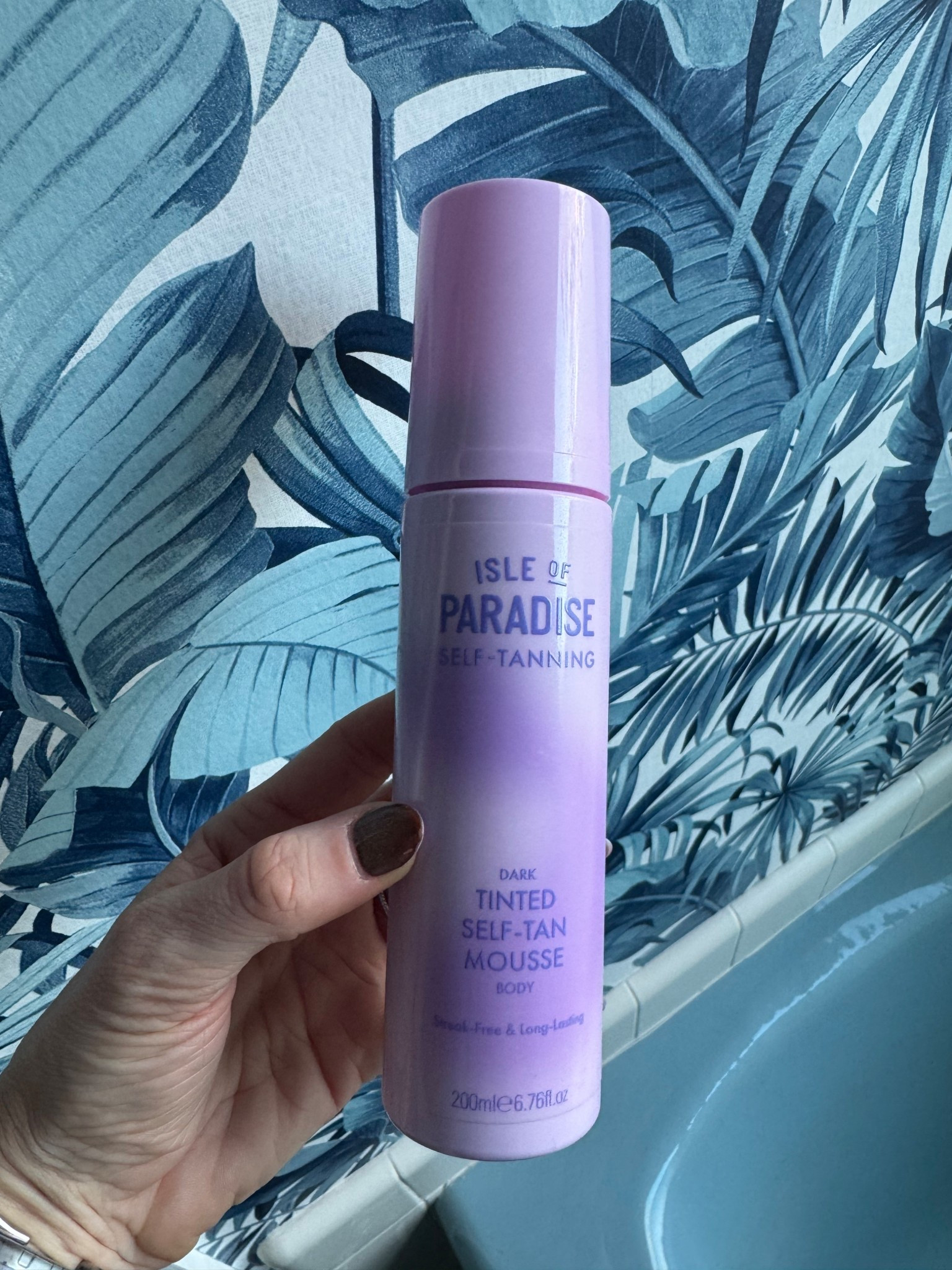 Spray tan in a bottle. 

#LTKgrwm #LTKBeauty #LTKselfcare