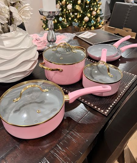 Pink pots and pans

Pink home decor. Pink kitchen. Pink cooking wear. Pink utensils. Pink aesthetic. 

#LTKhome #LTKfindsunder100 #LTKstyletip