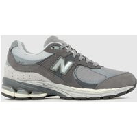 New Balance 2002R Trainers in Dark Grey | Schuh